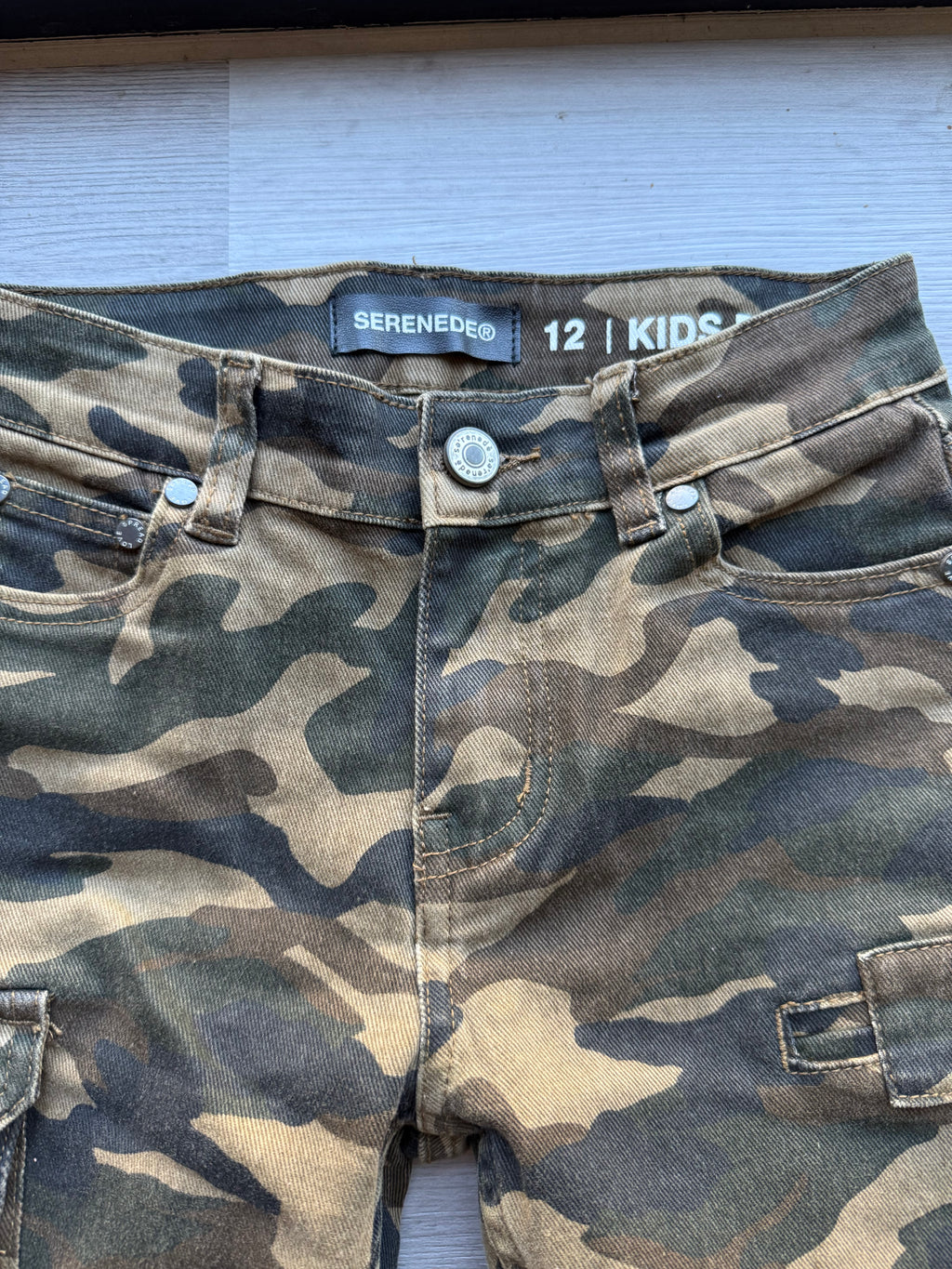 Kids camo serenade jeans ￼