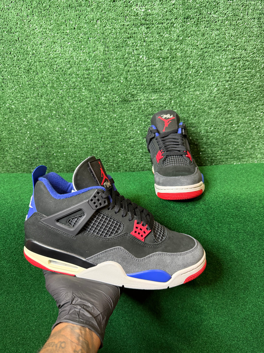 Air Jordan 4 retro “rare air”