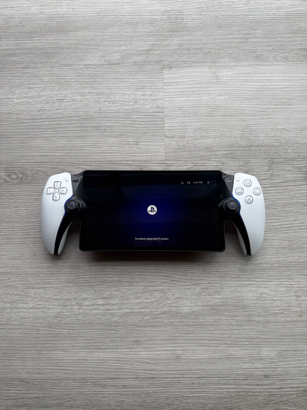Ps5 portable “white”