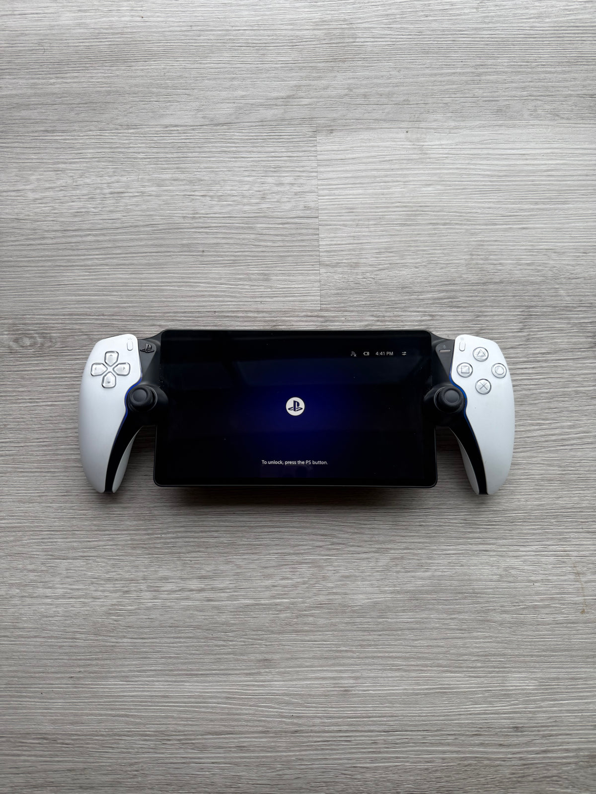 Ps5 portable “white”