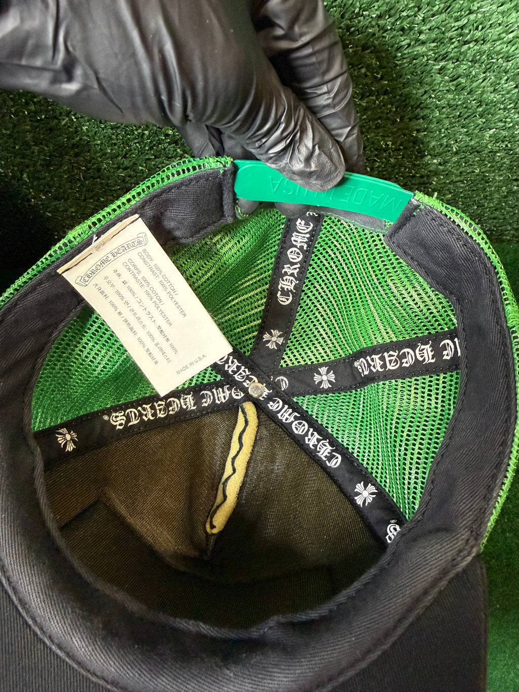 CHROME HEARTS CH HOLLYWOOD TRUCKER HAT BLACK/GREEN
