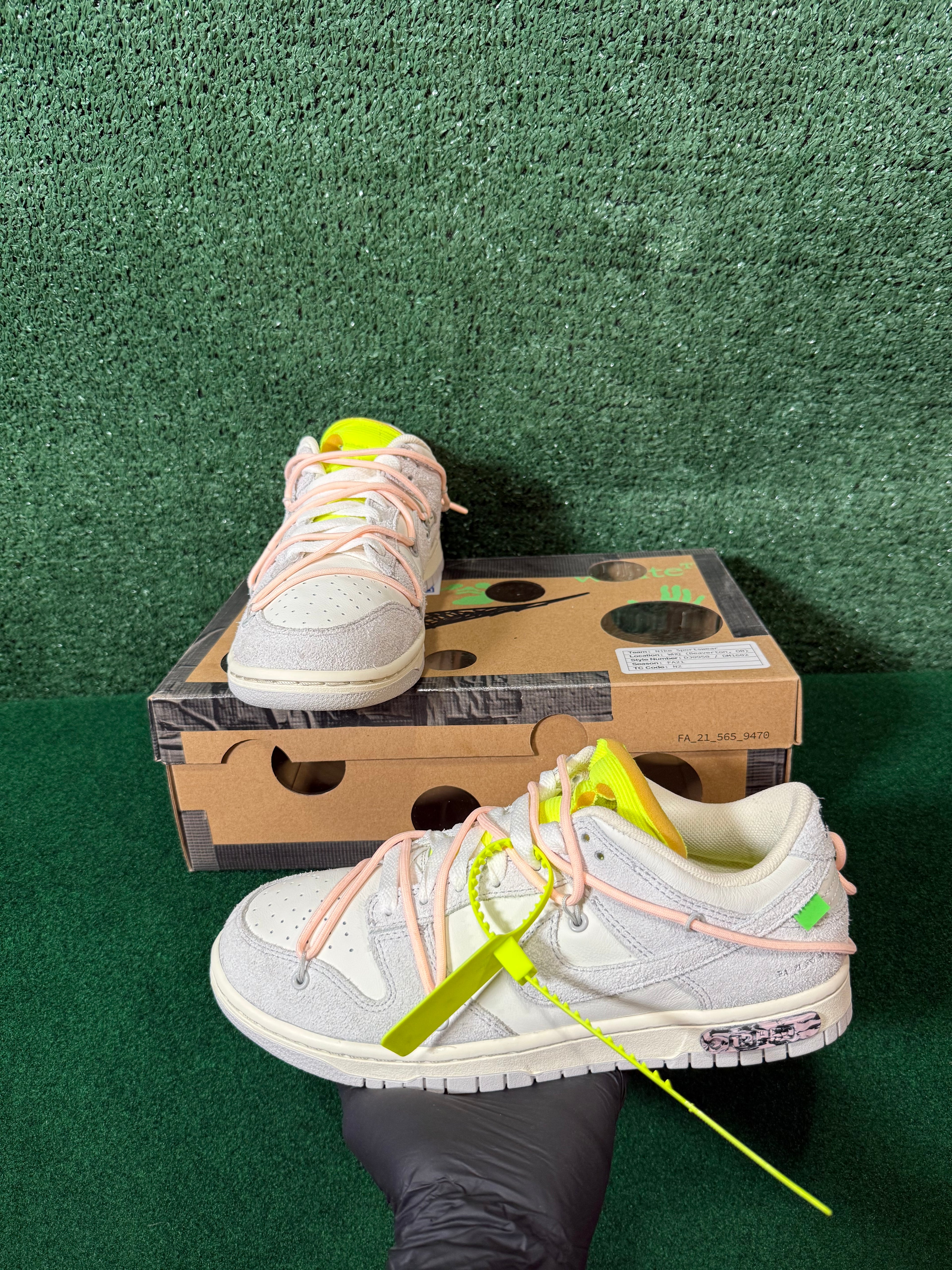 NIKE DUNK LOW OFF- WHITE LOT 12