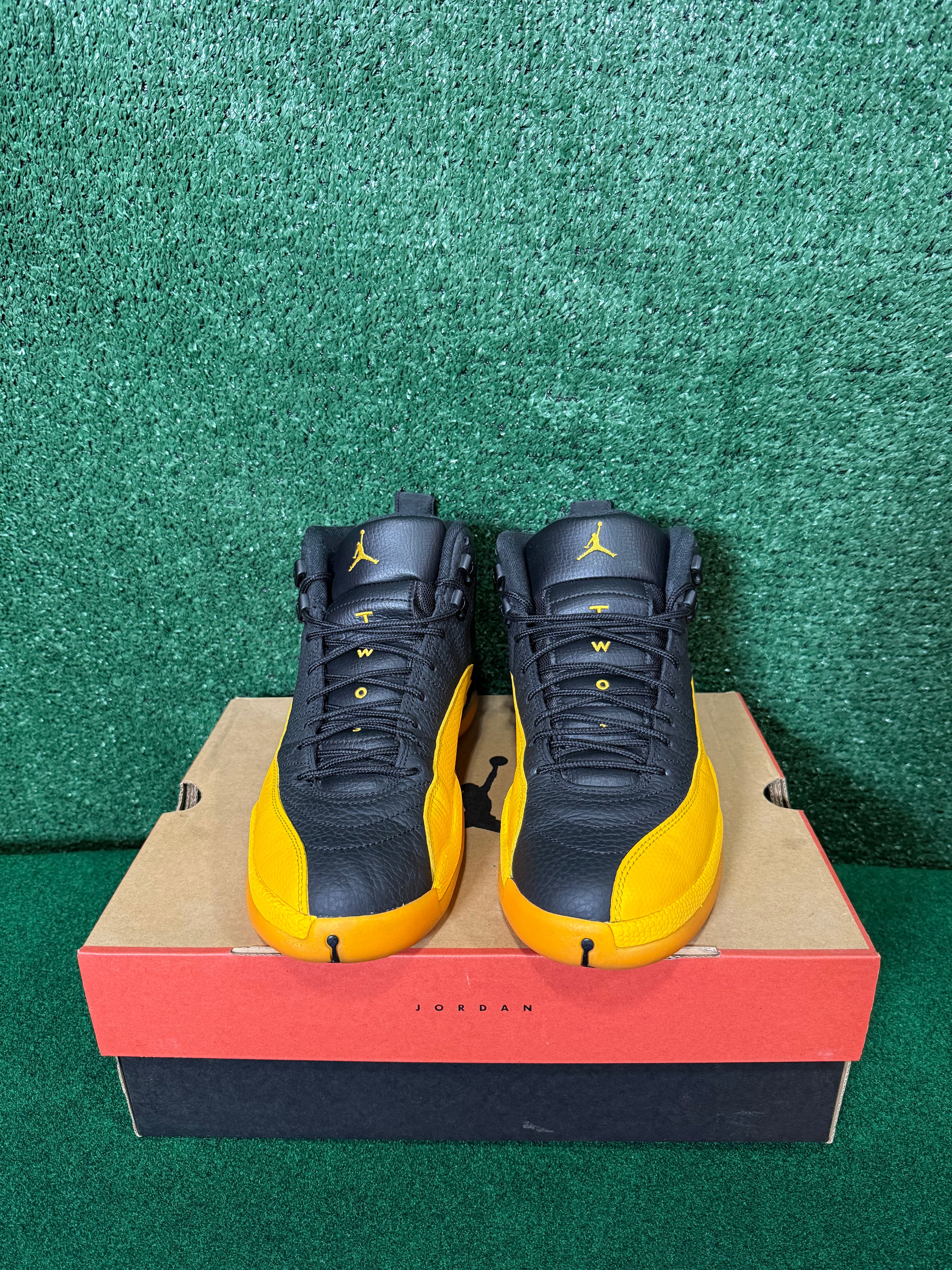 Jordan 12 Retro Black University Gold