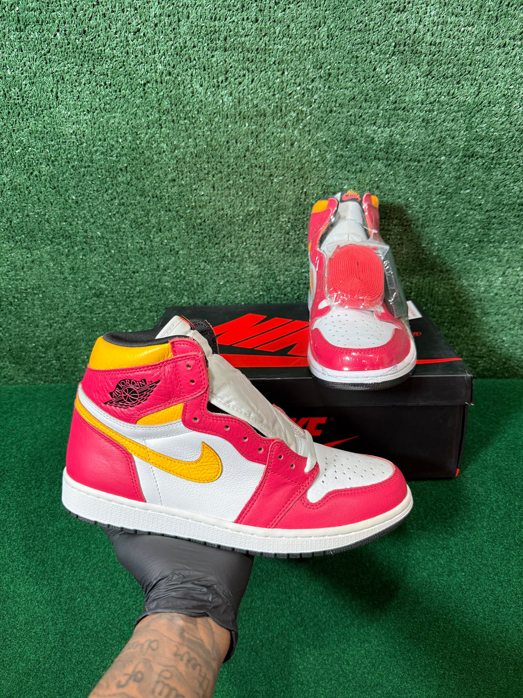 JORDAN 1 RETRO HIGH OG ‘LIGHT FUSION RED’