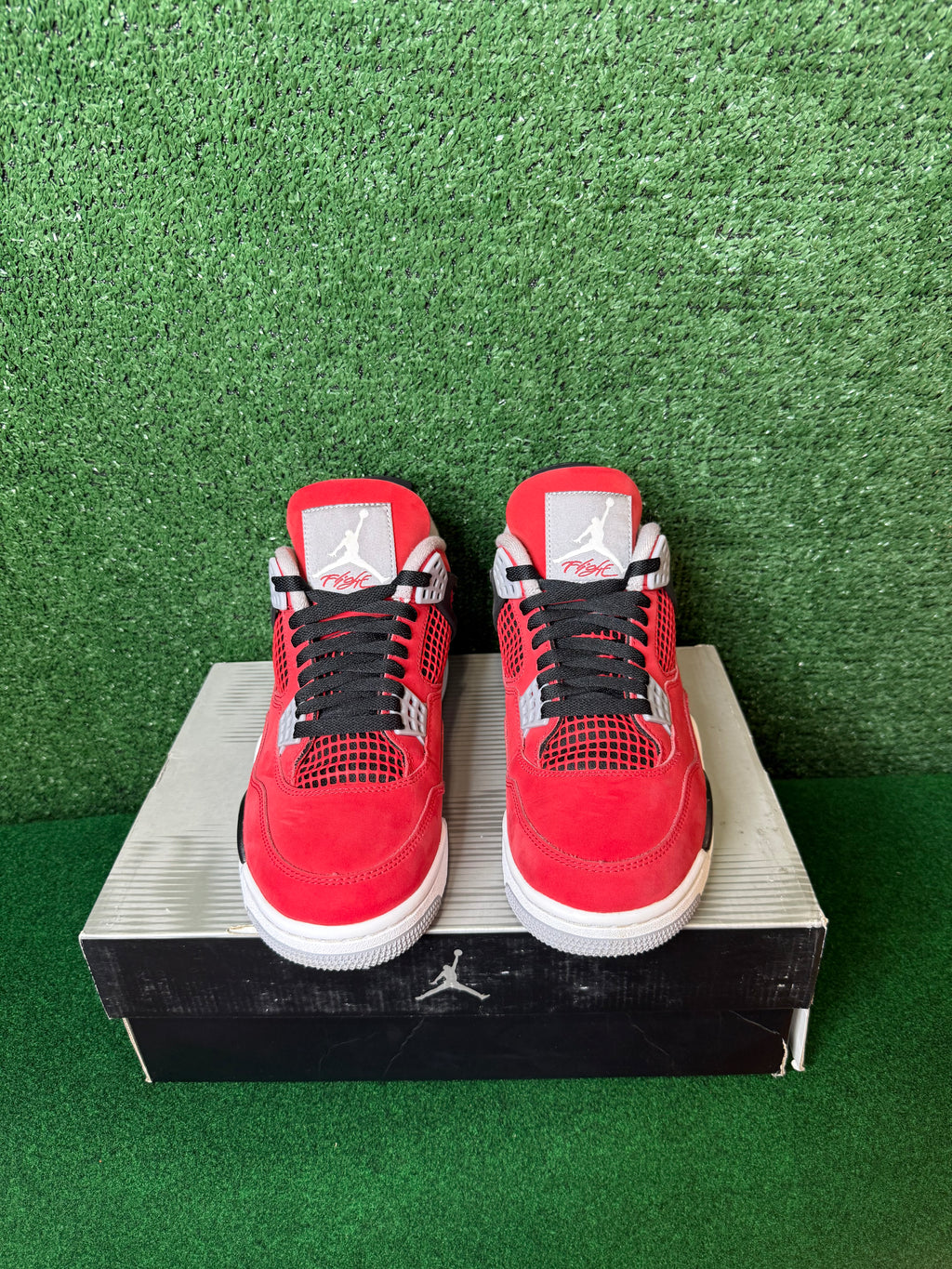 JORDAN 4 RETRO TORO BRAVO (2026)