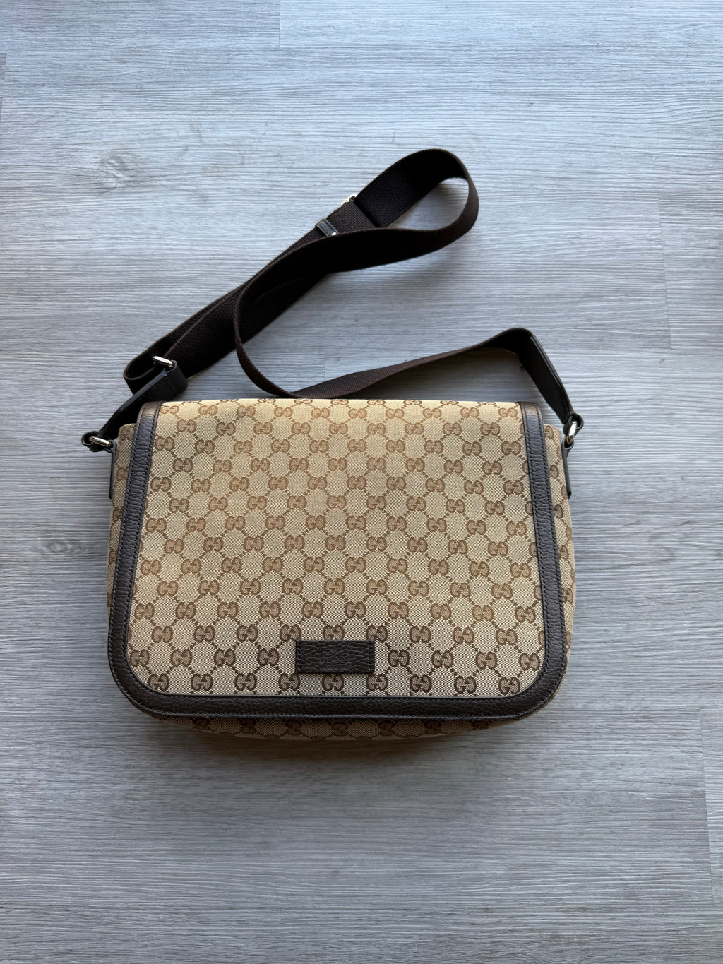 Gucci gg canvas messenger bag ‘tan’