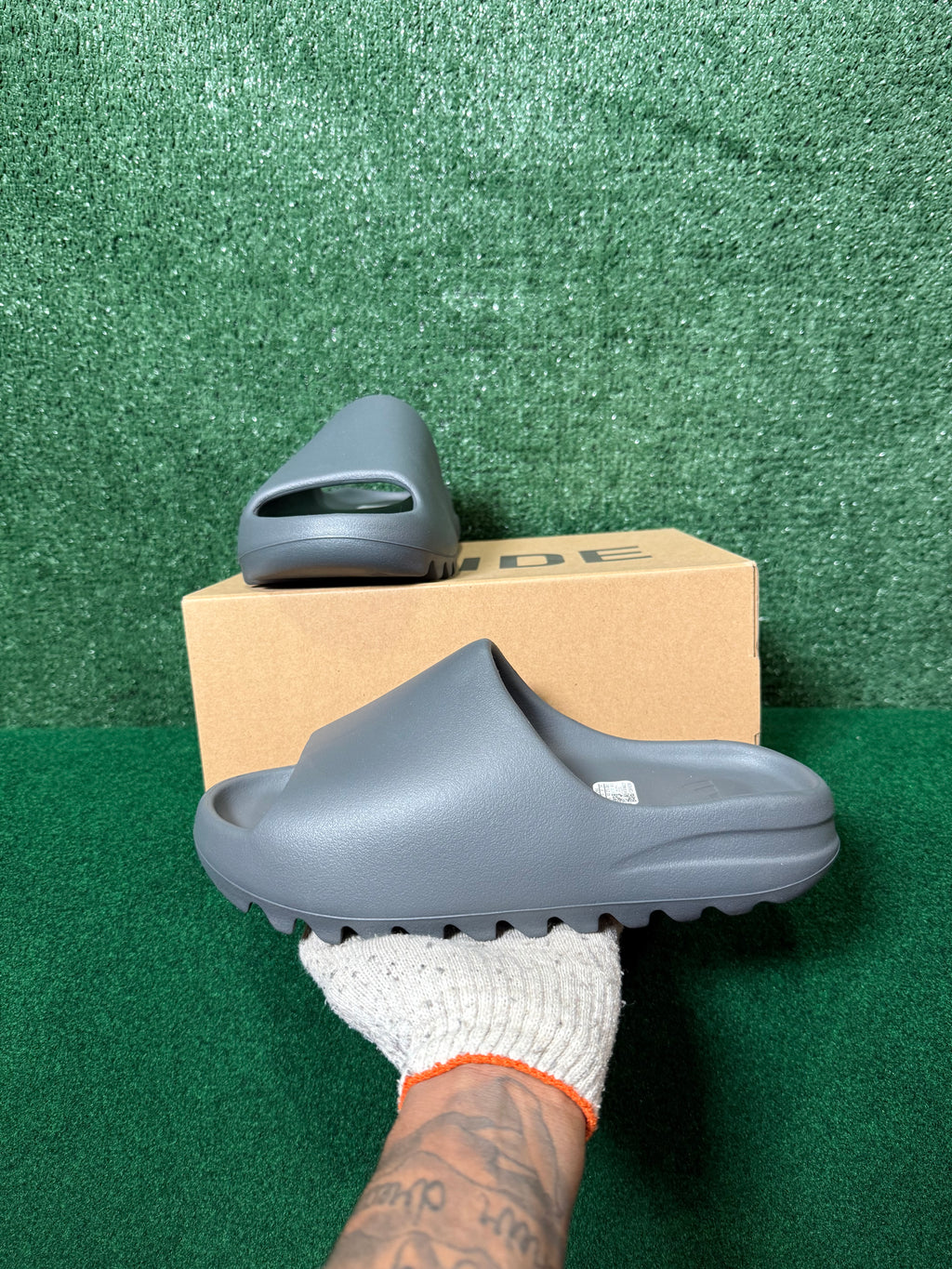 Adidas Yeezy Slides Slate Grey