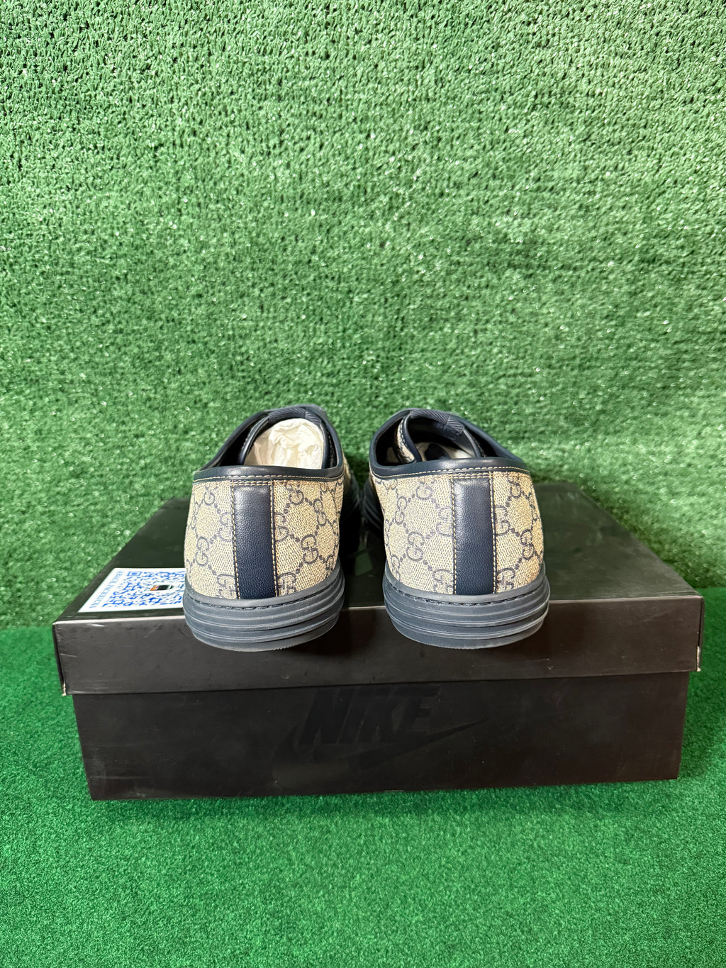 GUCCI GG SUPREME LOW ‘BEIGE EBONY’