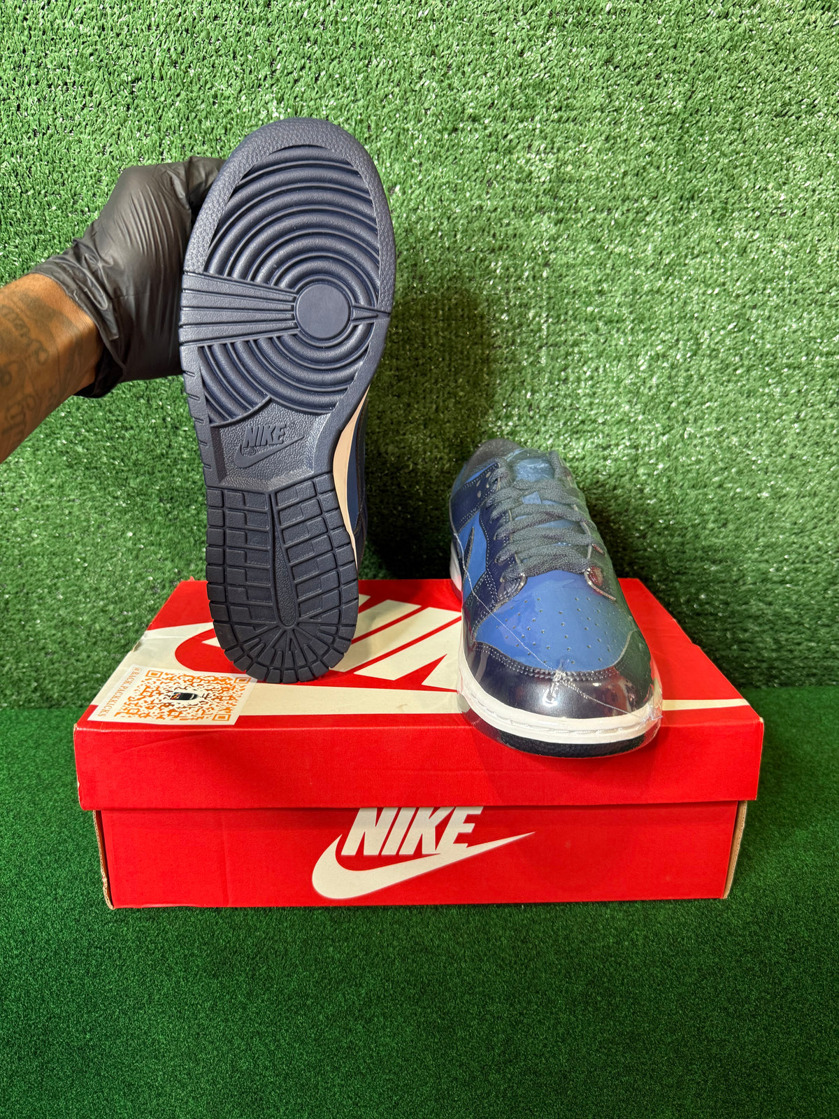 Nike dunk low retro ‘mystic navy’