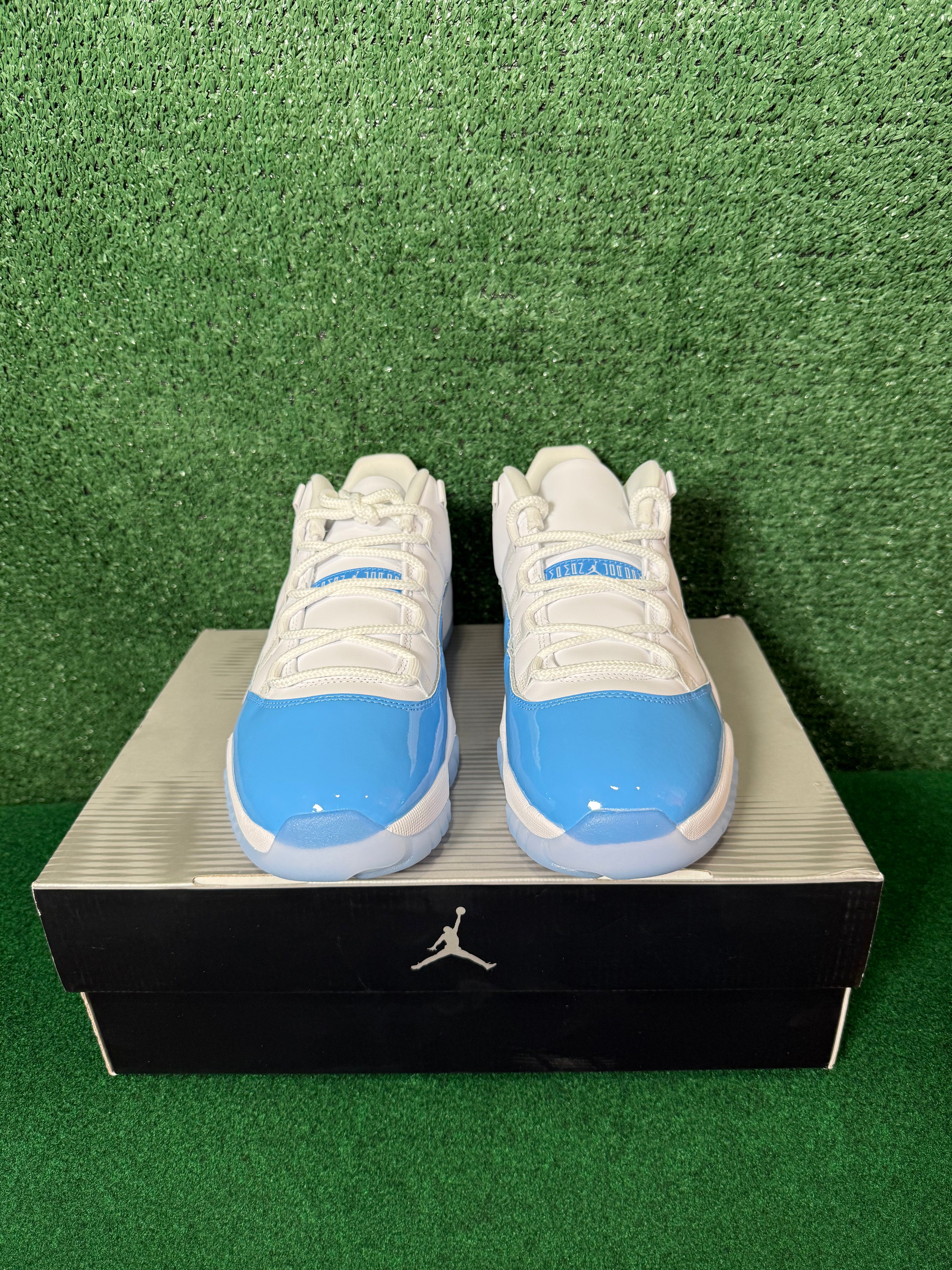 JORDAN 11 RETRO LOW UNIVERSITY BLUE (2026)