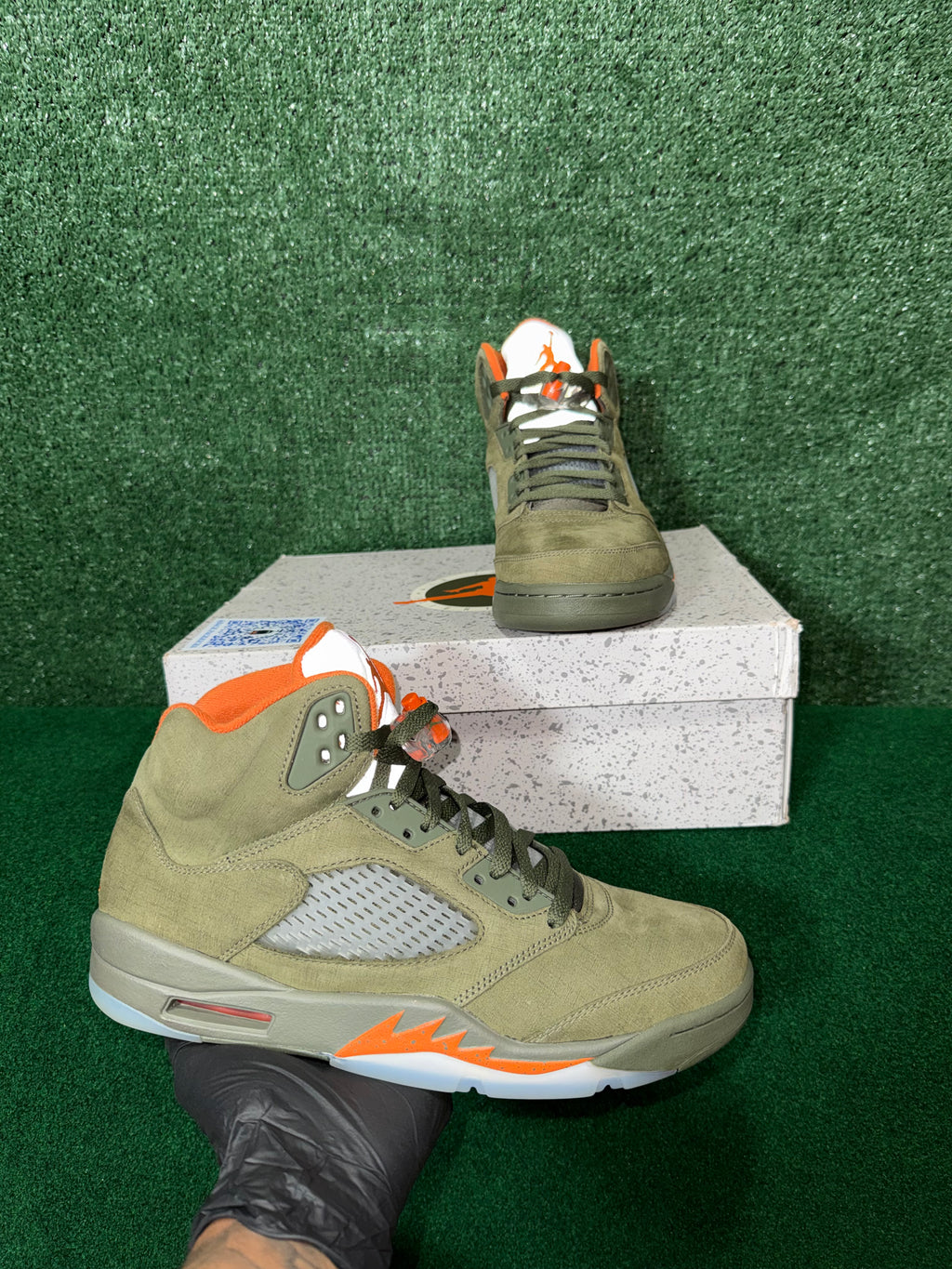 JORDAN 5 RETRO OLIVE (2024)
