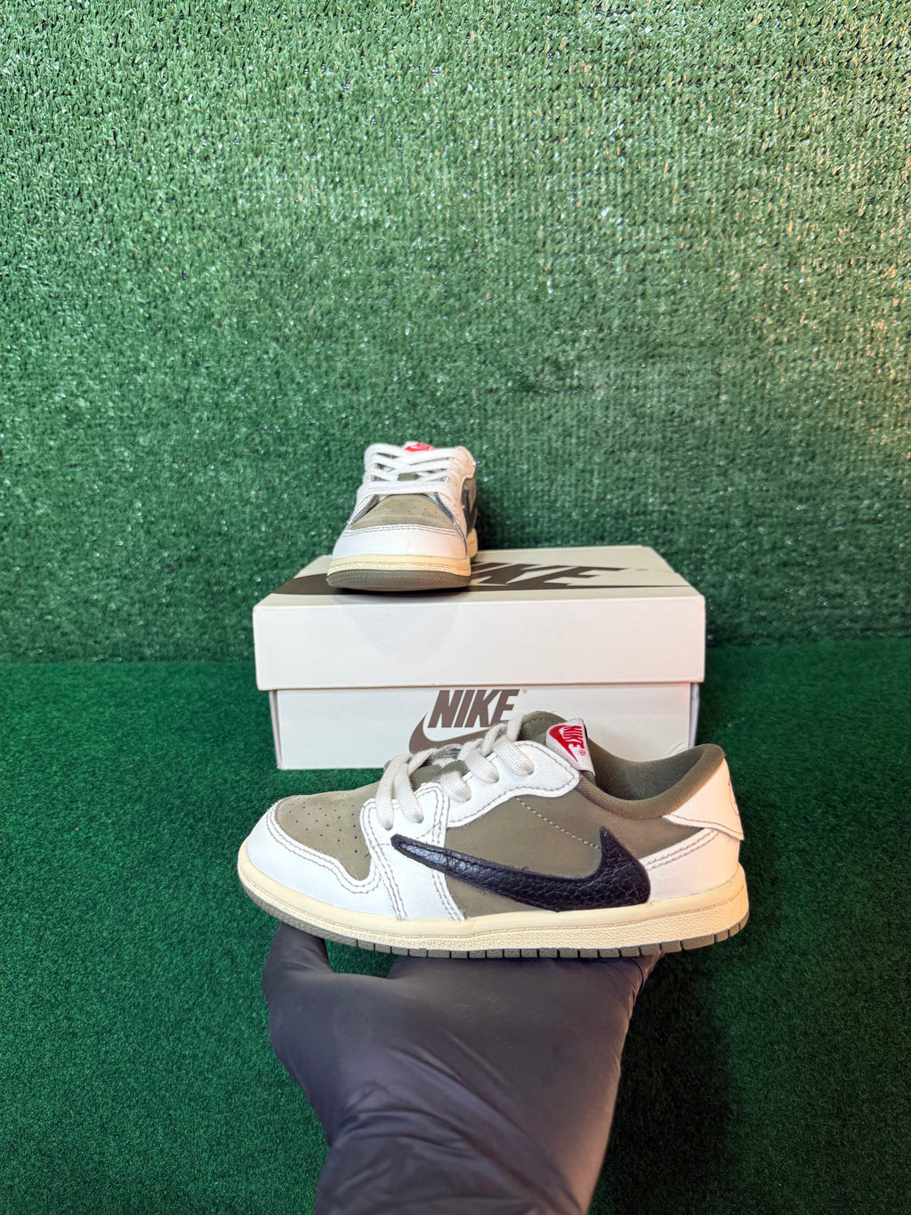 JORDAN 1 RETRO LOW OG SP ‘TRAVIS SCOTT MEDIUM OLIVE’ TD