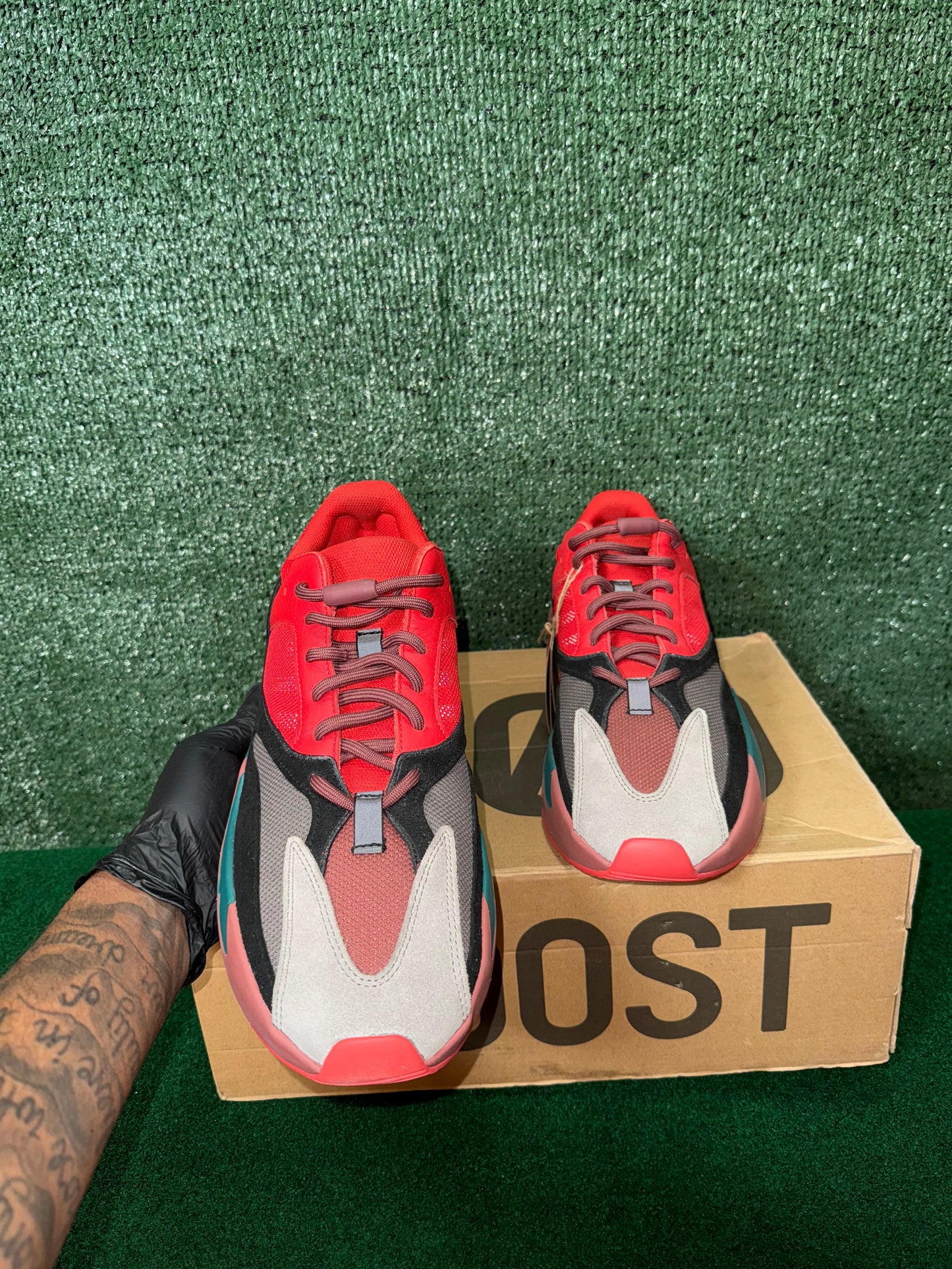 Adidas Yeezy Boost 700 Hi-Res Red Preowned