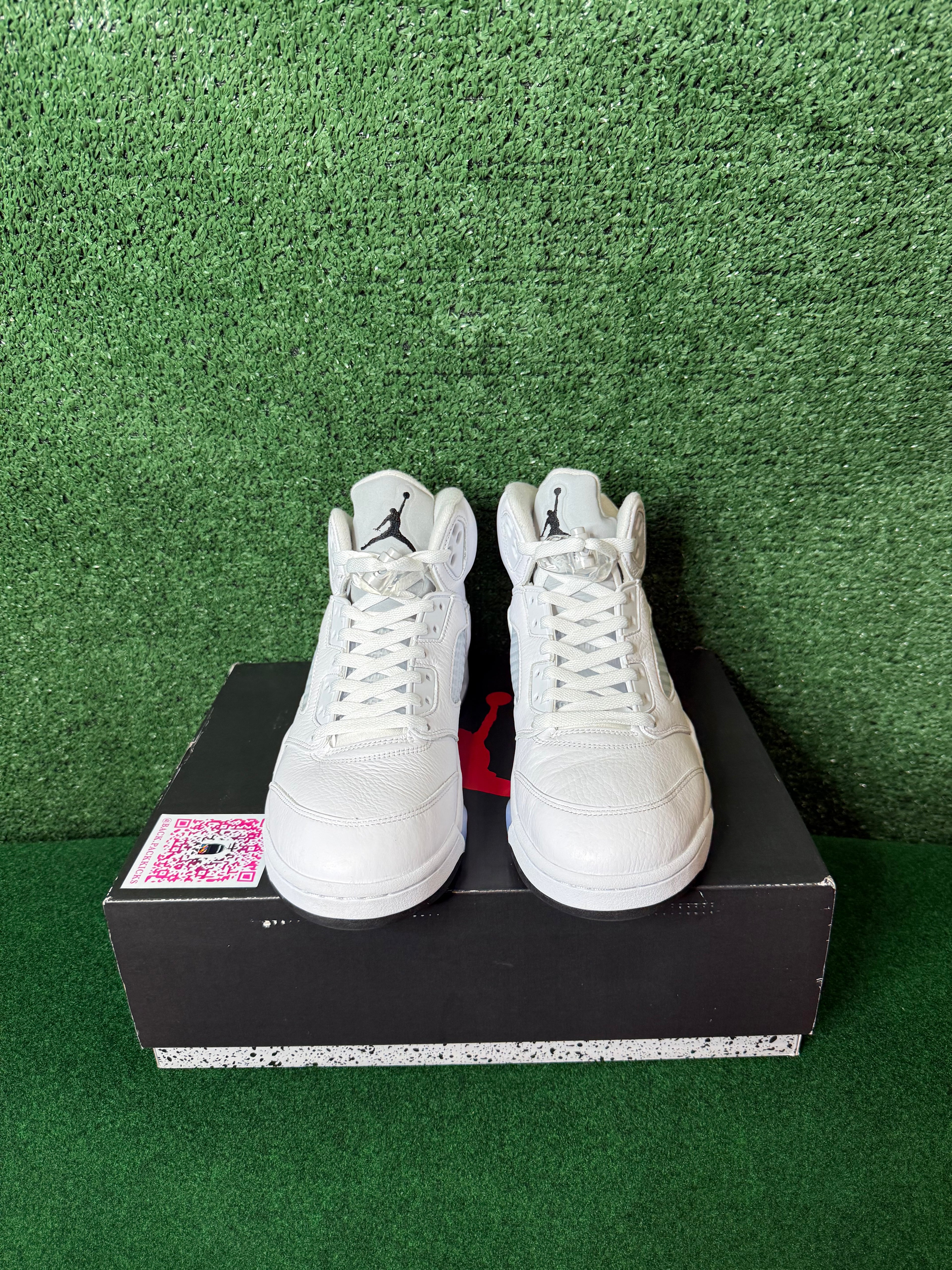 JORDAN 5 RETRO ‘WHITE METALLIC (2026)