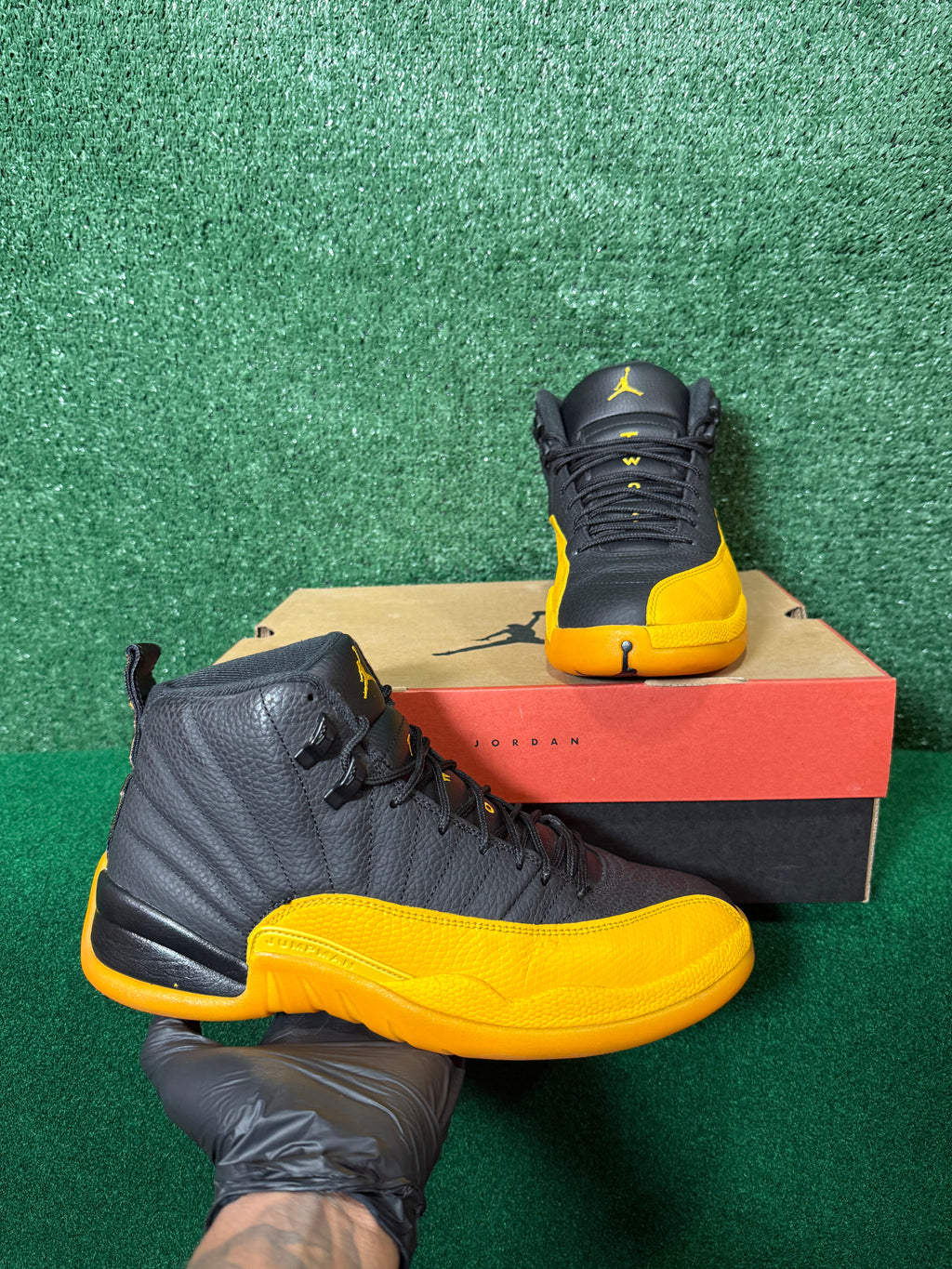 Jordan 12 Retro Black University Gold