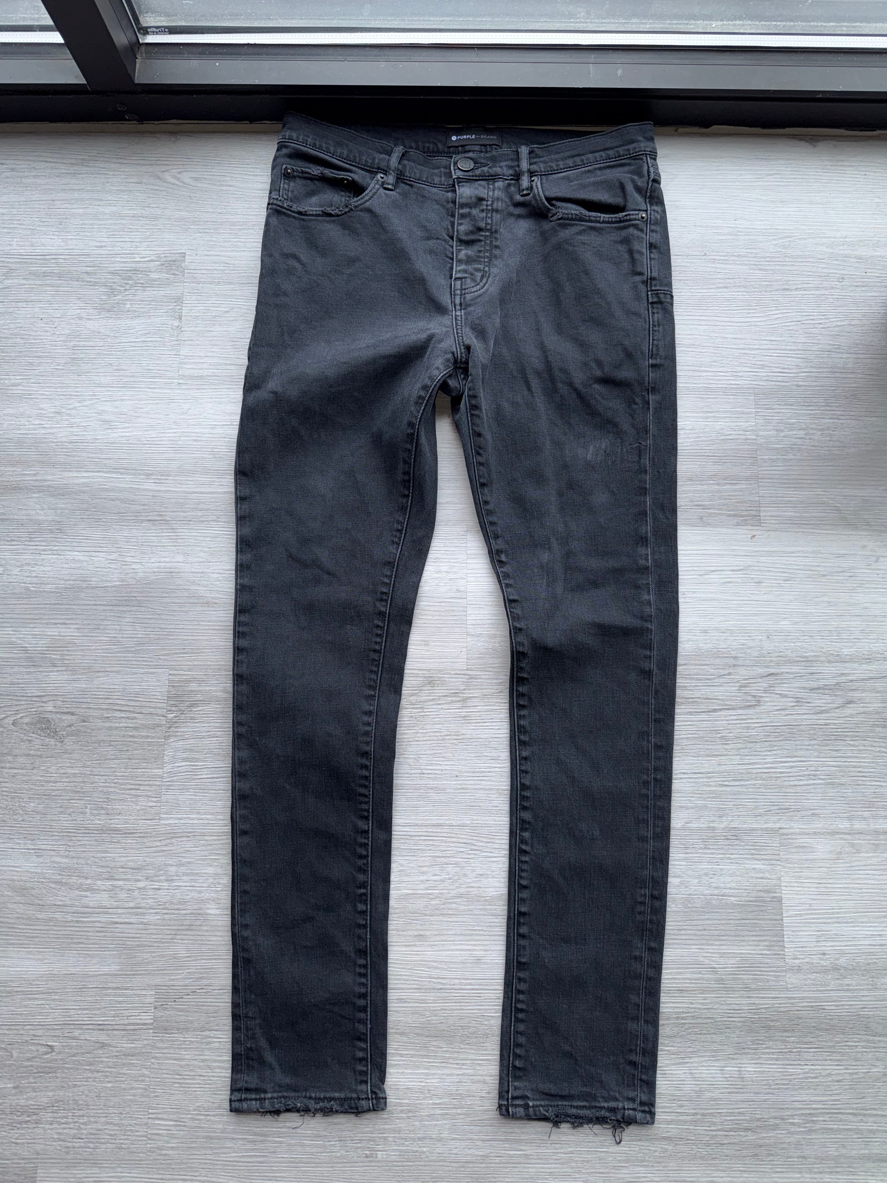 BLACK PURPLE JEANS