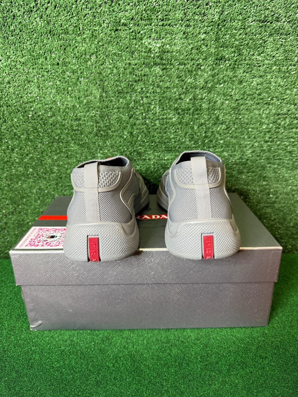 Slide on Prada cups “grey”