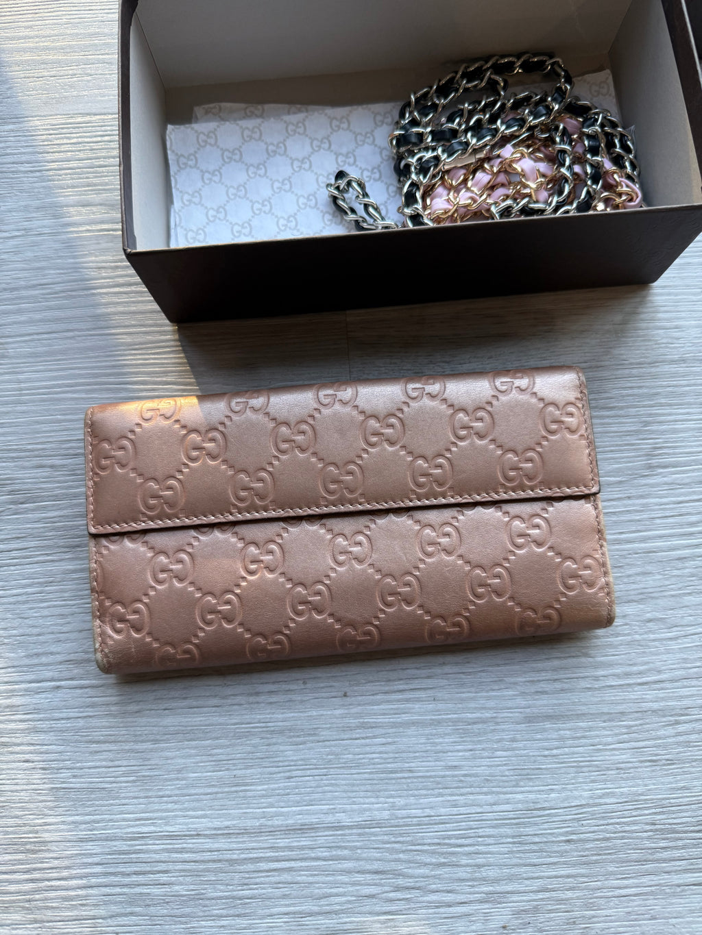 Gucci guccissima leather heart continental wallet