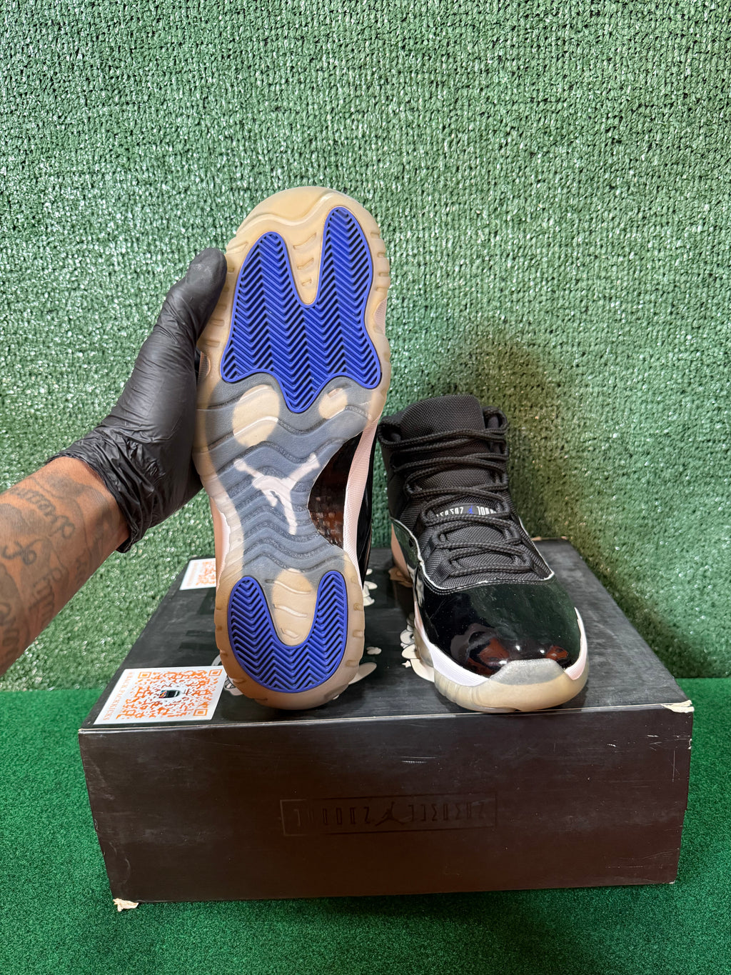 Jordan 11 Retro Space Jam (2016)