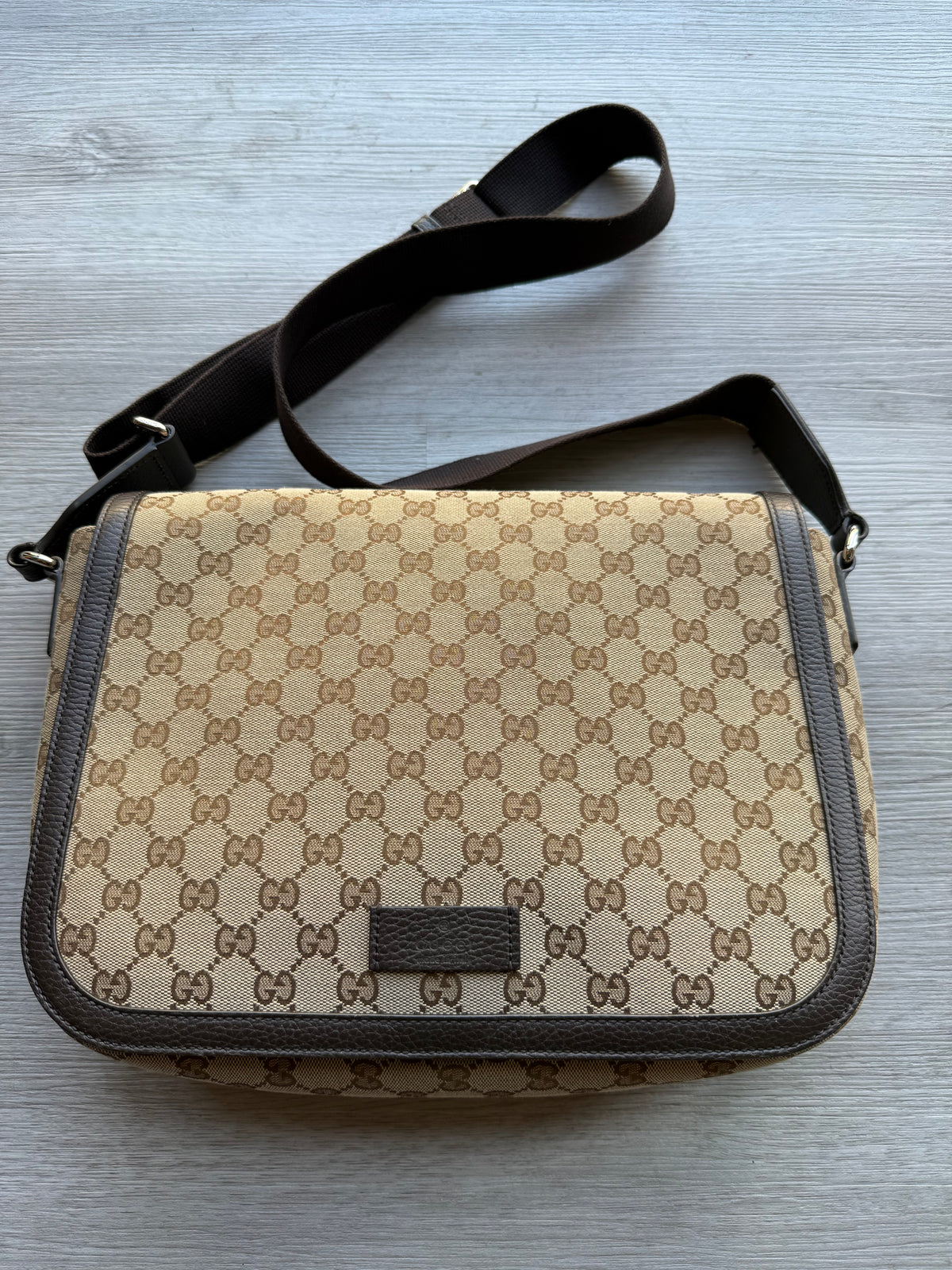 Gucci gg canvas messenger bag ‘tan’