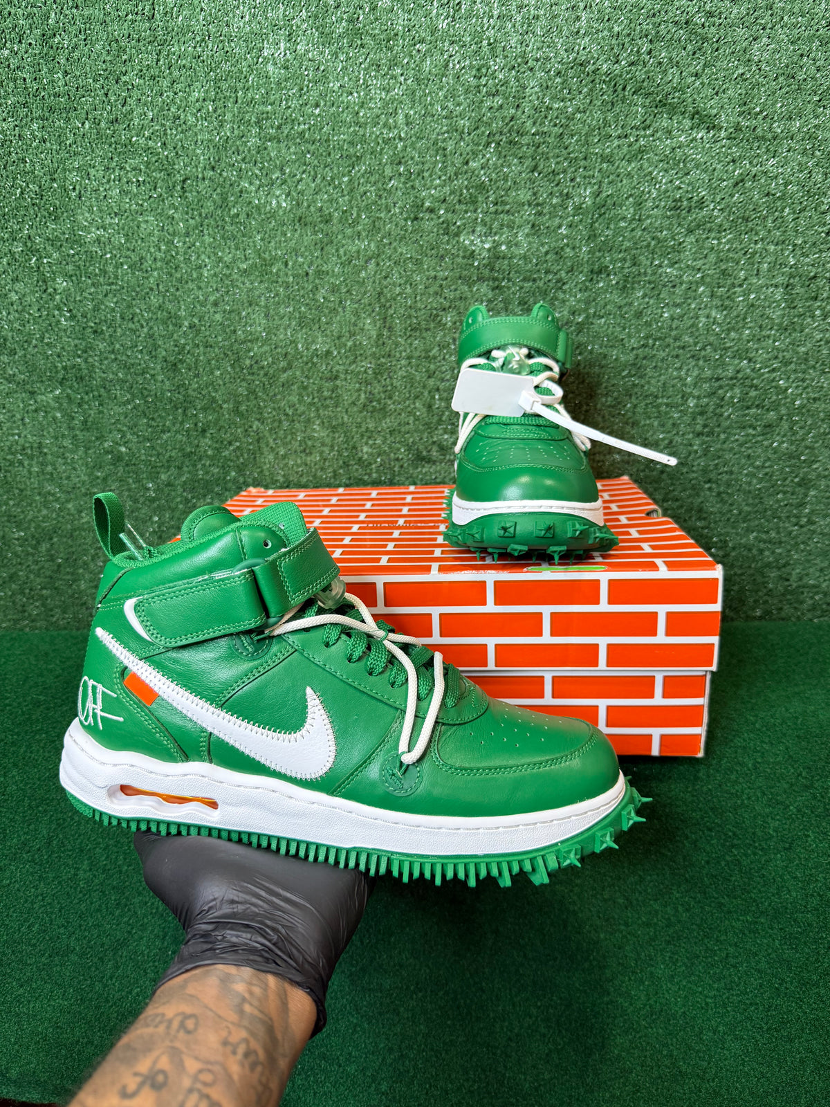 Off-white x Nike Air Force 1 mid sp leather ‘pine green’