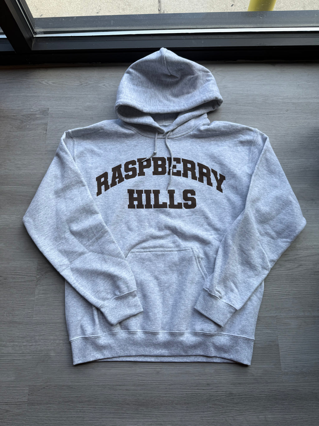 GV GALLERY OG RASPBERRY HILLS ‘HEATHER GREY/BROWN’