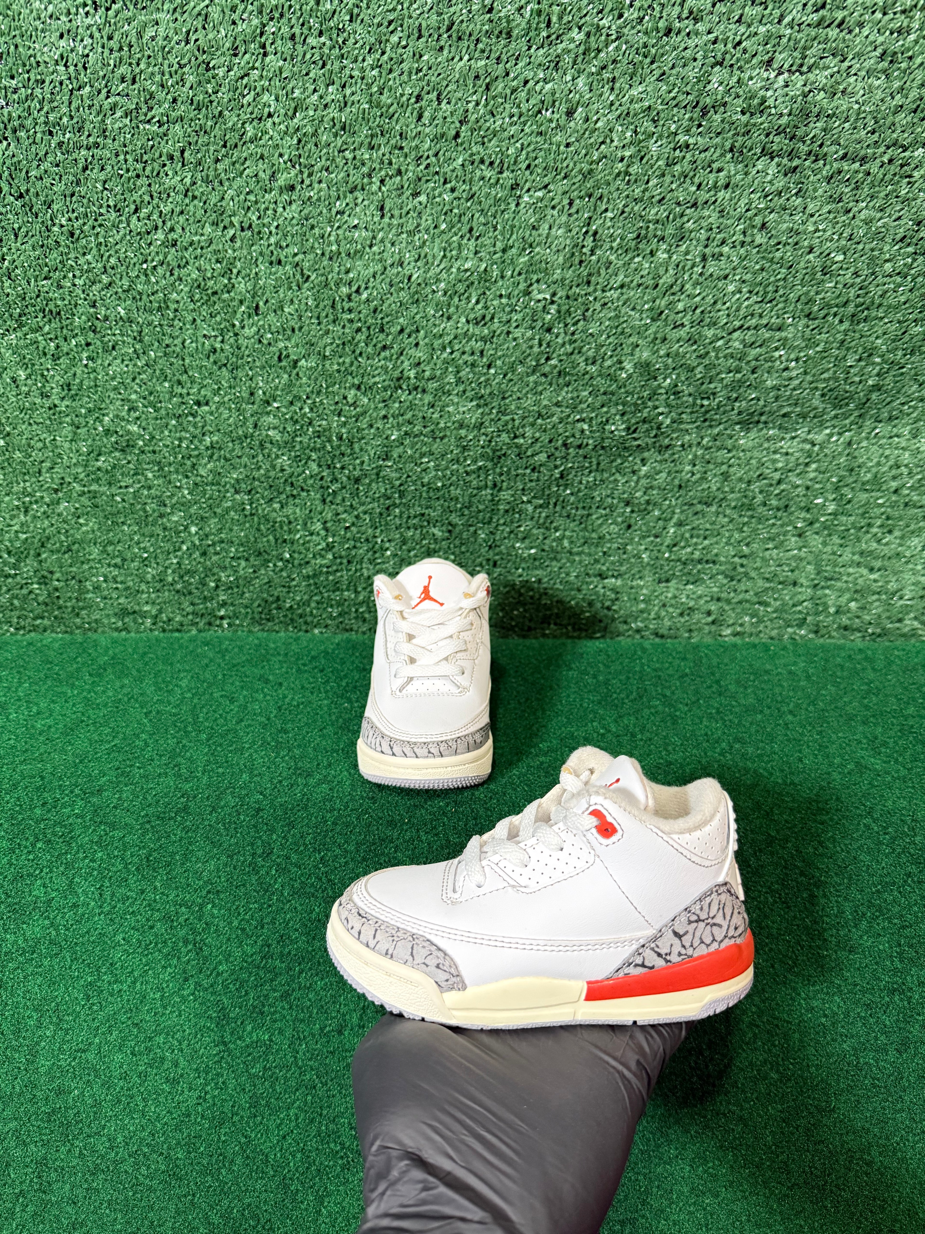 JORDAN 3 RETRO GEORGIA PEACH (TD)