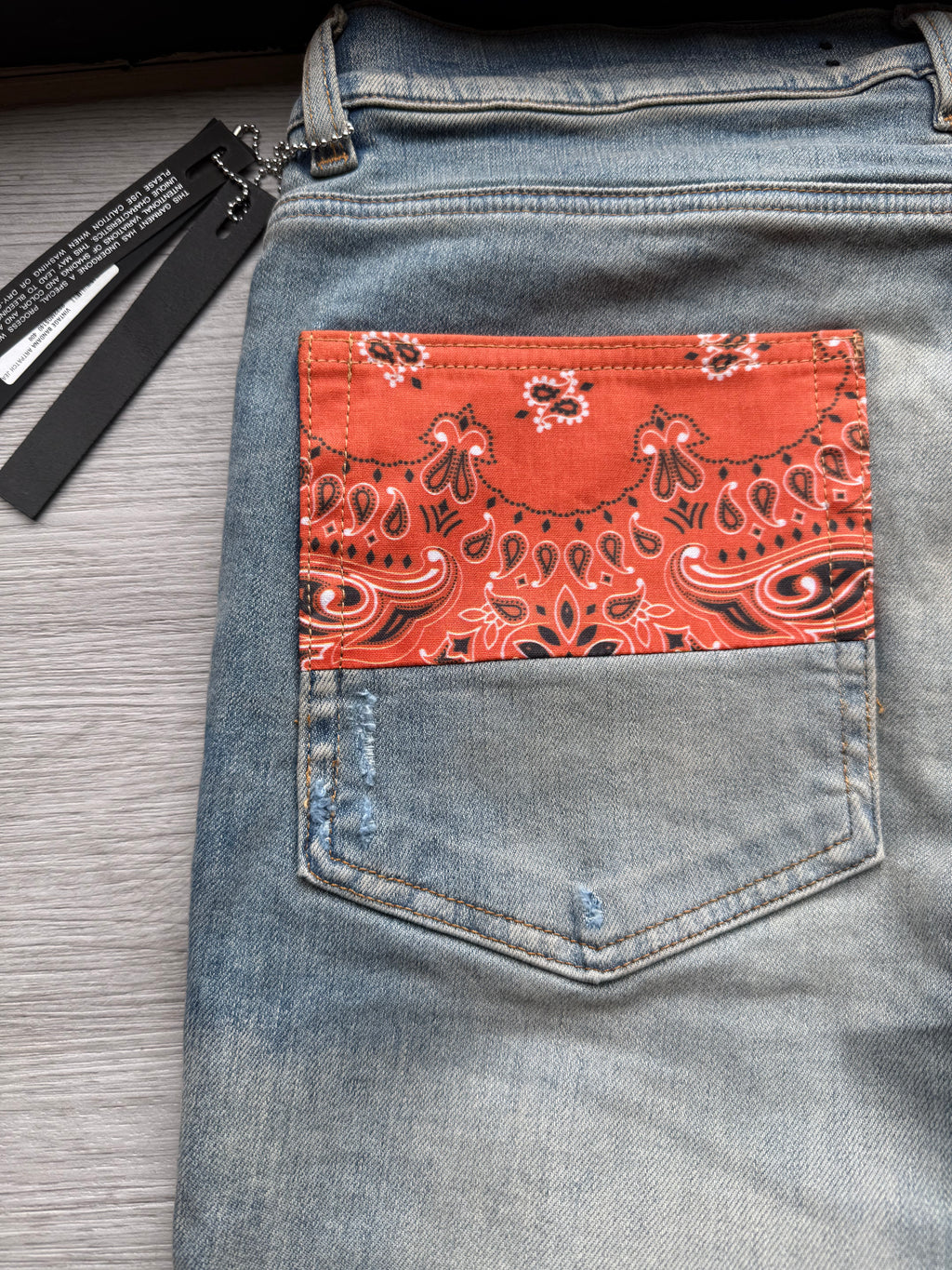 Amiri vintage bandana artpatch jeans