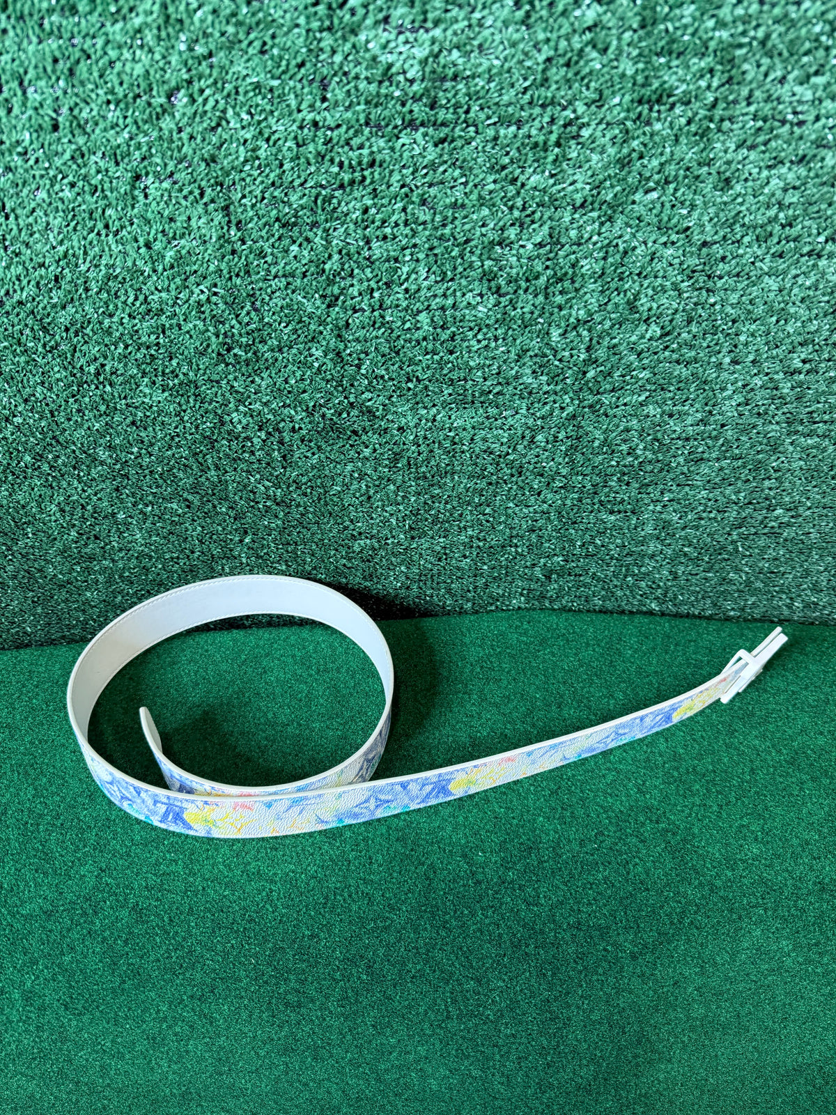 Louis Vuitton 40 mm pastel multicolor Louis Vuitton ceinture LV Shape ‘pastel multicolor’
