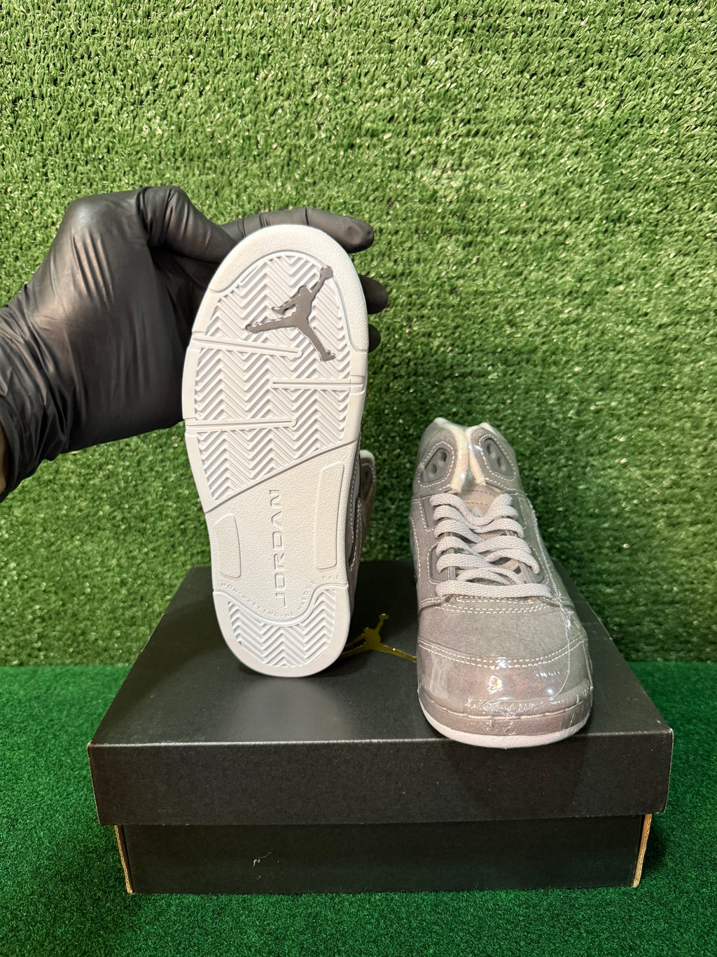 JORDAN 5 RETRO WOLF GREY (2026)