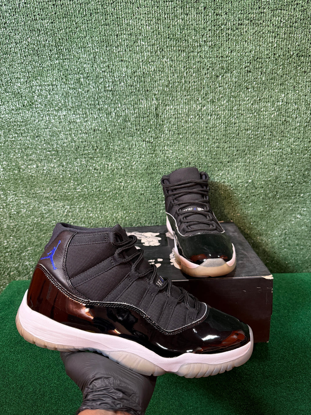 Jordan 11 Retro Space Jam (2016)