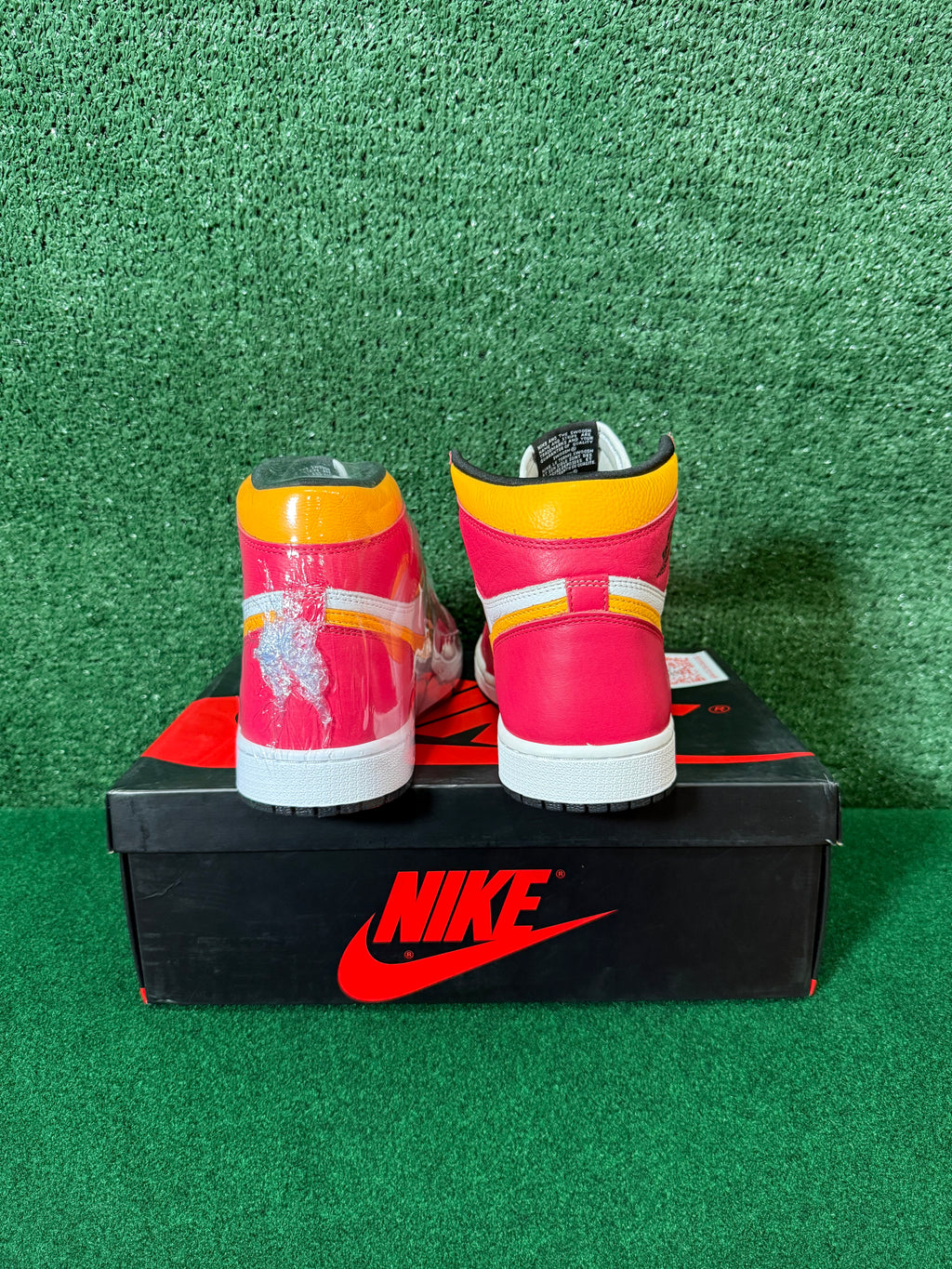 JORDAN 1 RETRO HIGH OG ‘LIGHT FUSION RED’