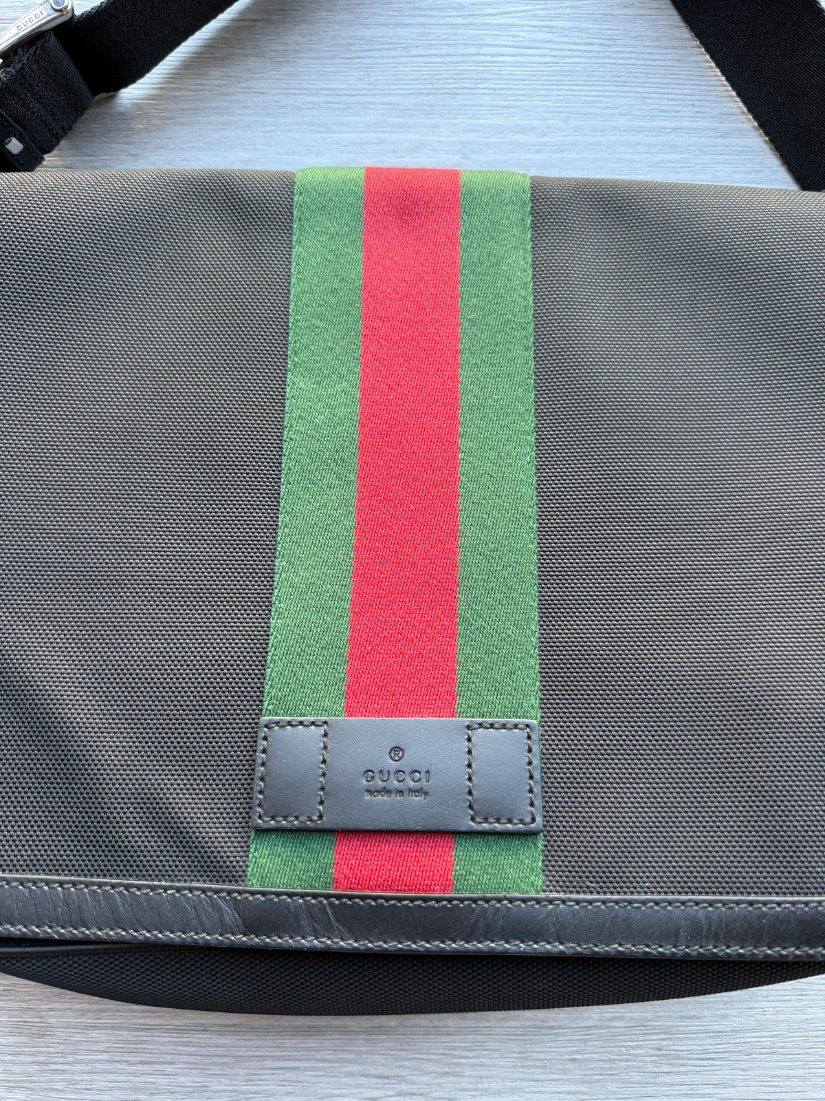 Gucci techno canvas web stripe black messenger bag