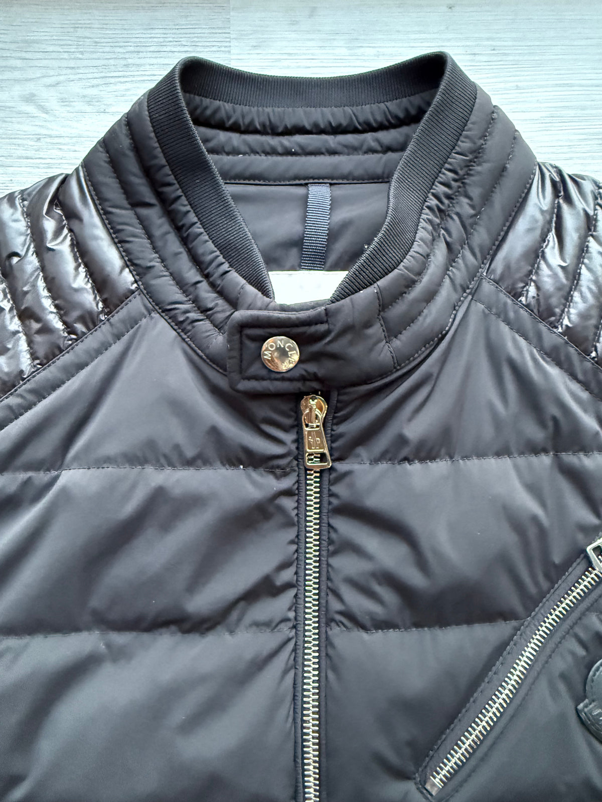 Moncler tolonne padded gilet (vest)