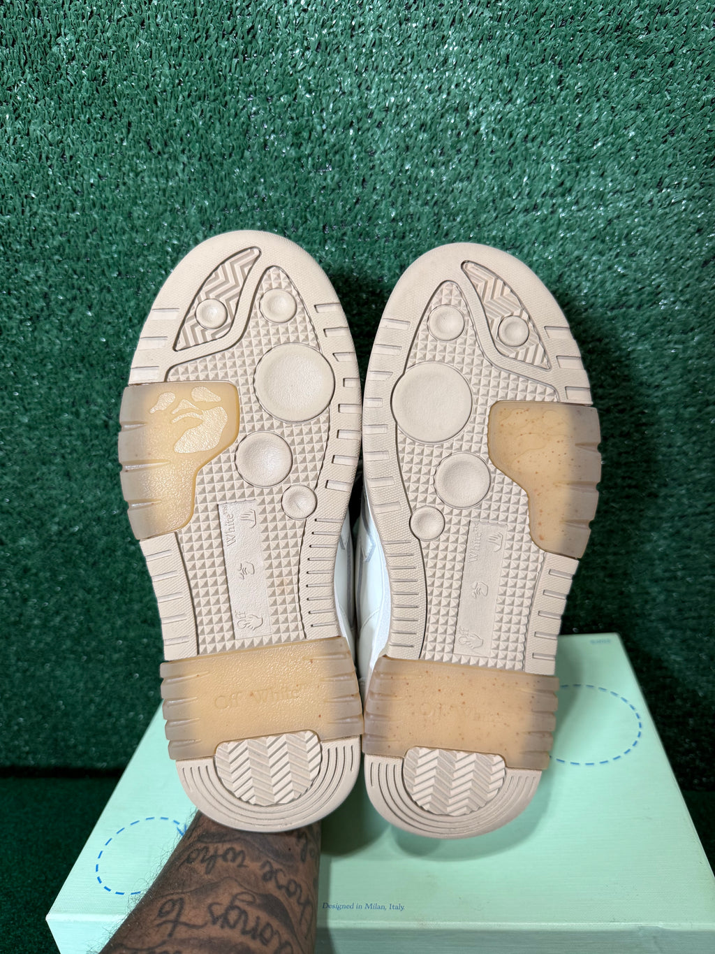 OFF-White Out Of Office OOO LOW TOPS Triple White