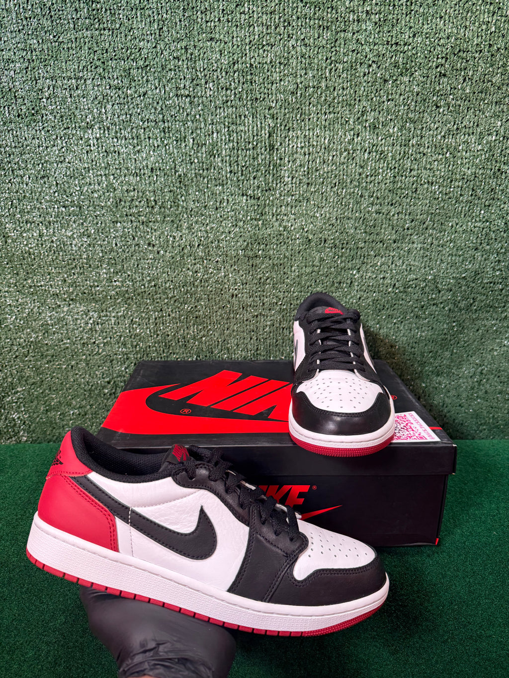 Air Jordan 1 Retro Low OG ‘Black Toe’ (2023)