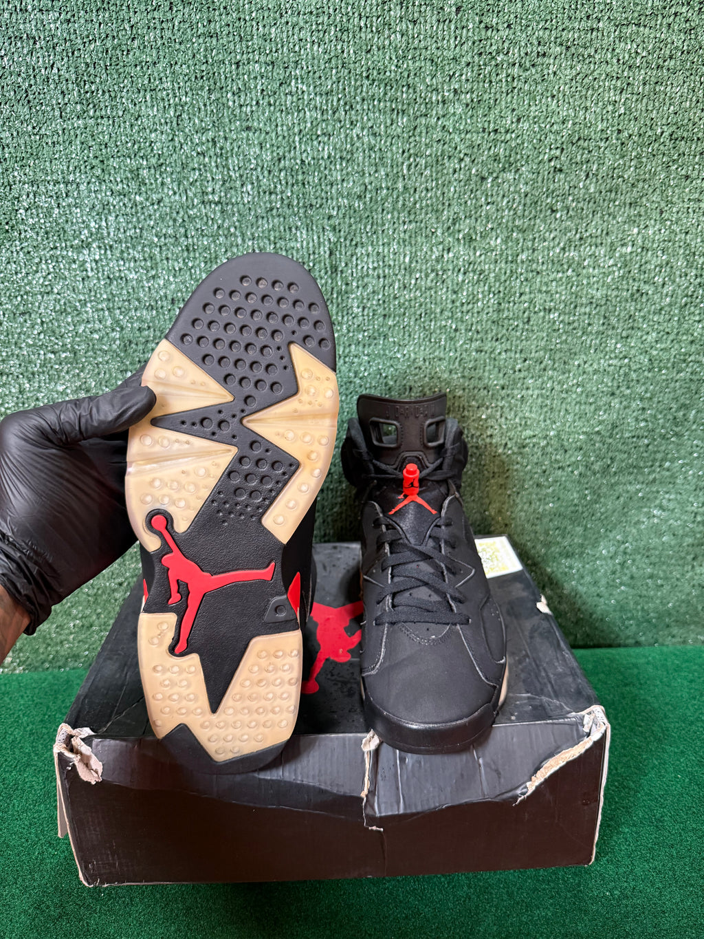 Jordan 6 Retro Black Infrared (2019)