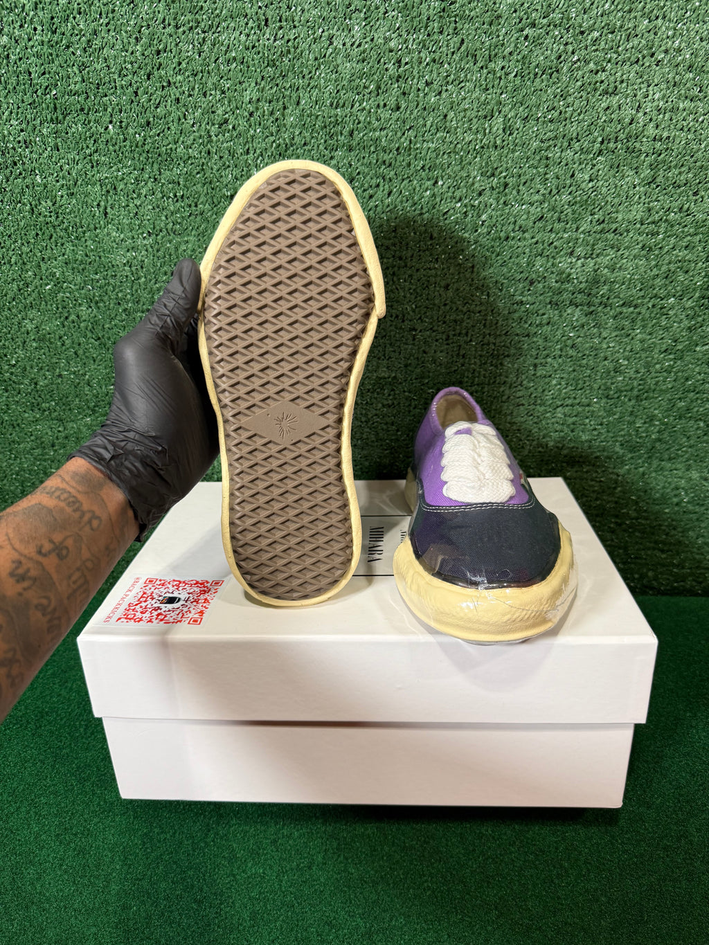 MAISON MIHARA YASUHIRO BAKER LOW-TOP SNEAKER (PURPLE)
