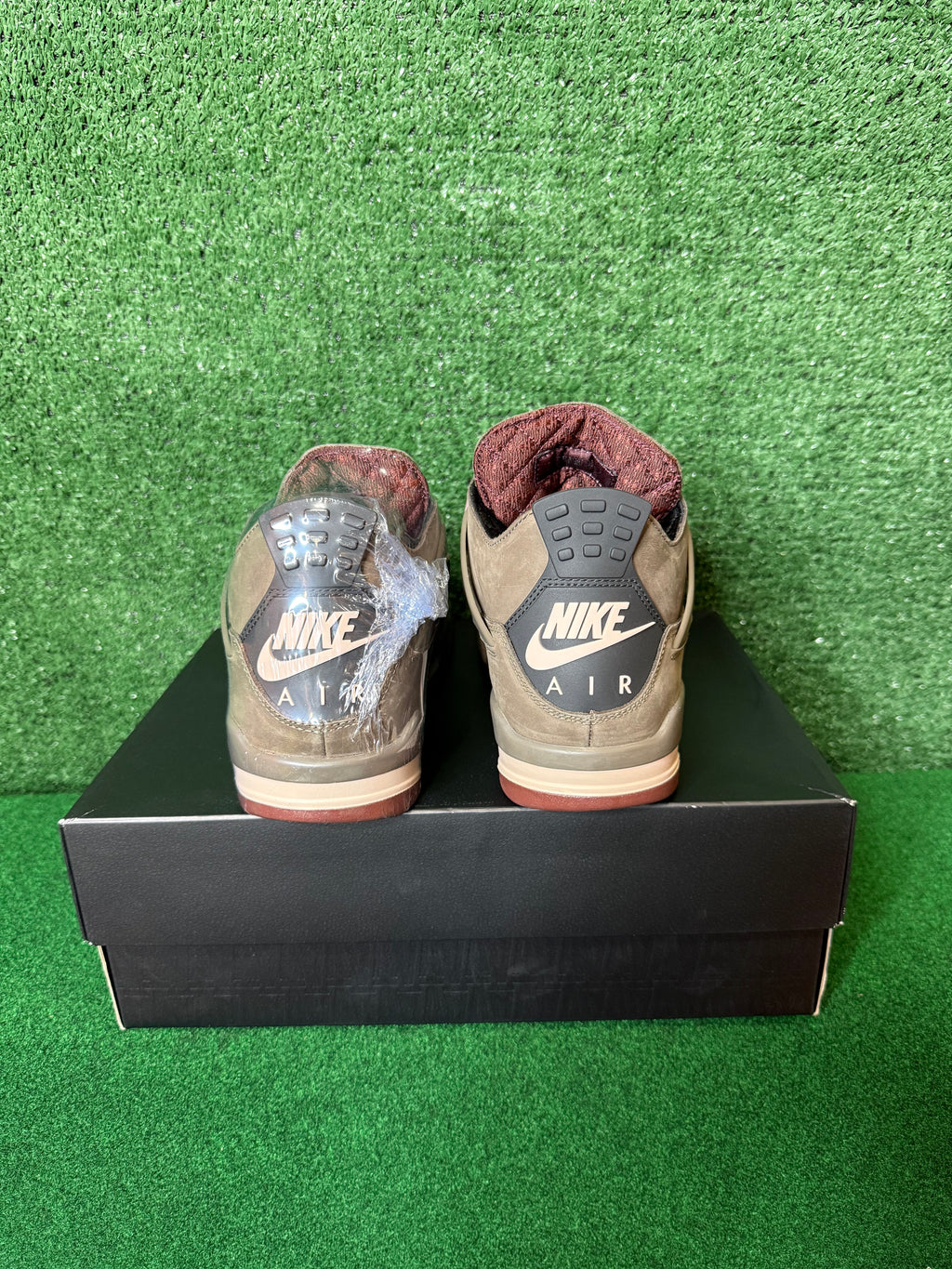 JORDAN 4 RETRO SP ‘A MA MANIERE DARK MOCHA’