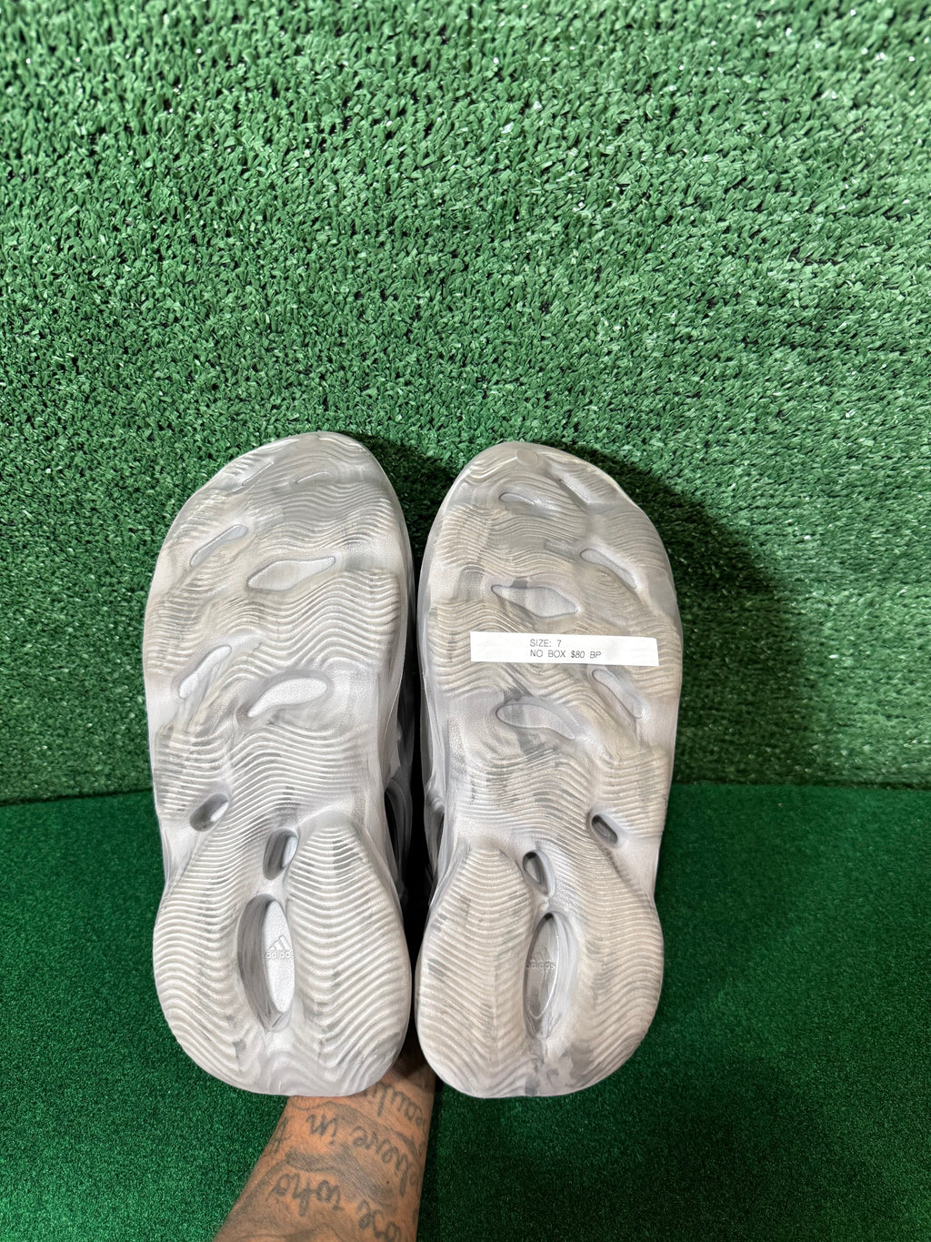 ADIDAS YEEZY FOAM RUNNER ‘MX GRANITE’