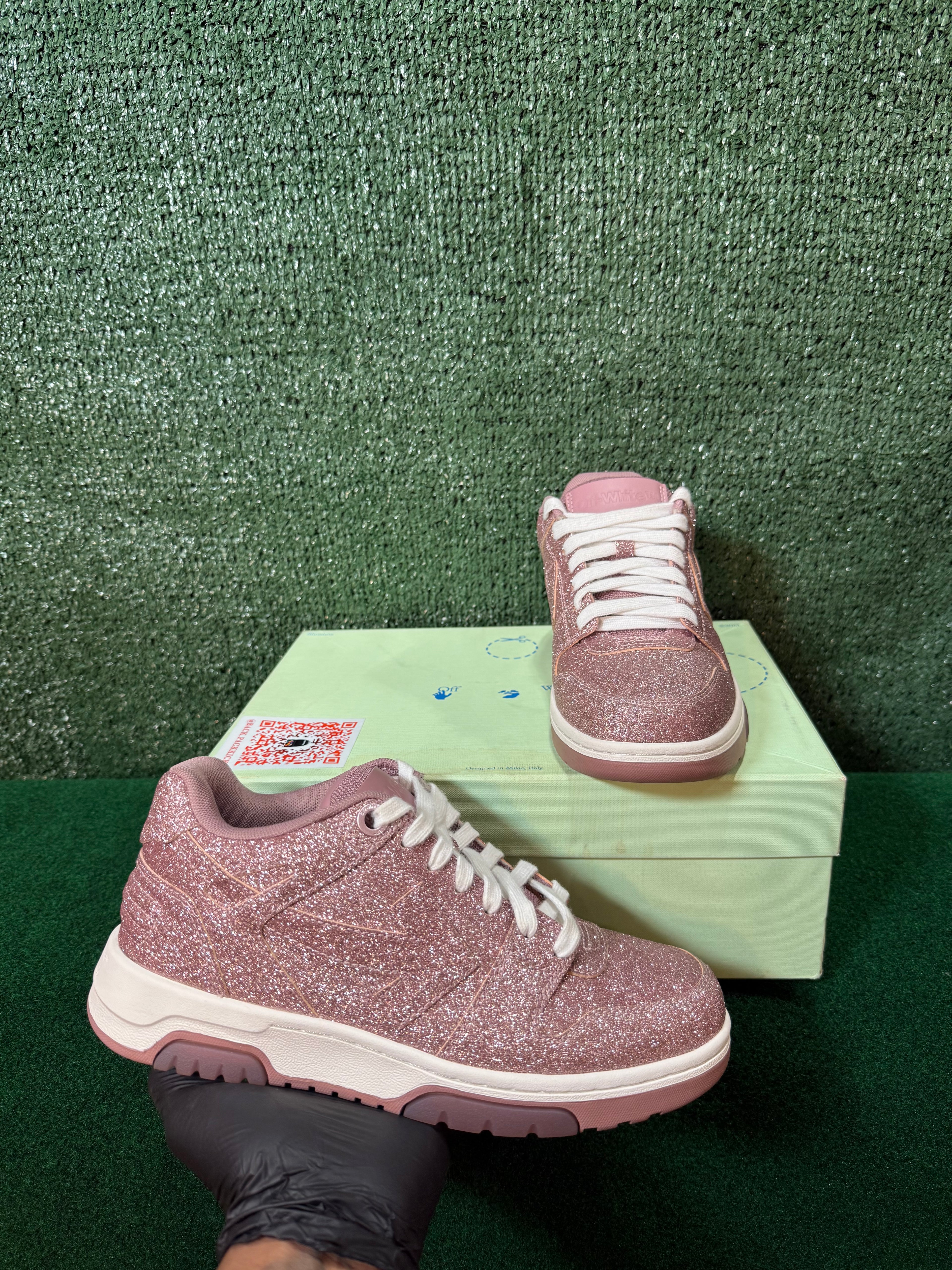 Off-White Wmns Out Of Office ‘Pink Glitter’ (2022)