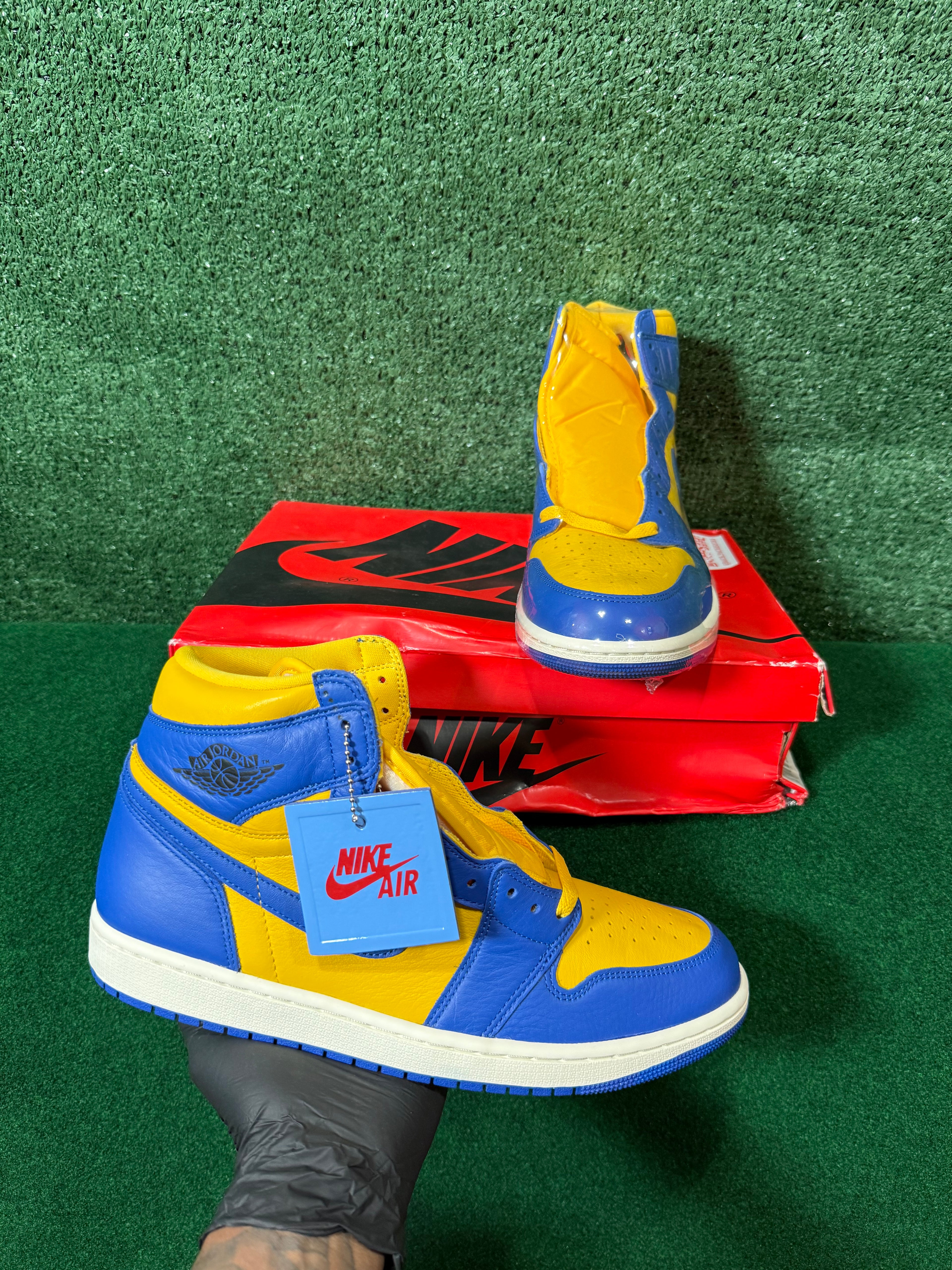JORDAN 1 RETRO HIGH OG ‘REVERSE LANEY’ (WOMEN’S)