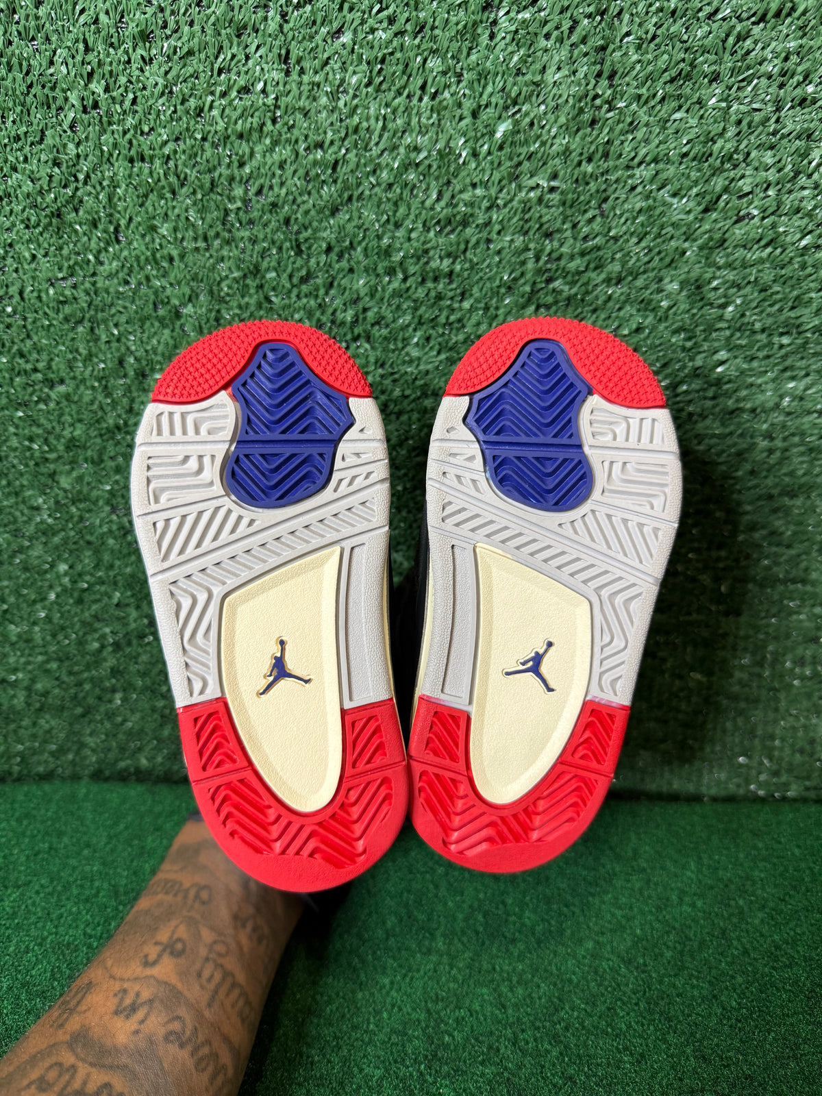 Air Jordan 4 retro TD ‘rare air’