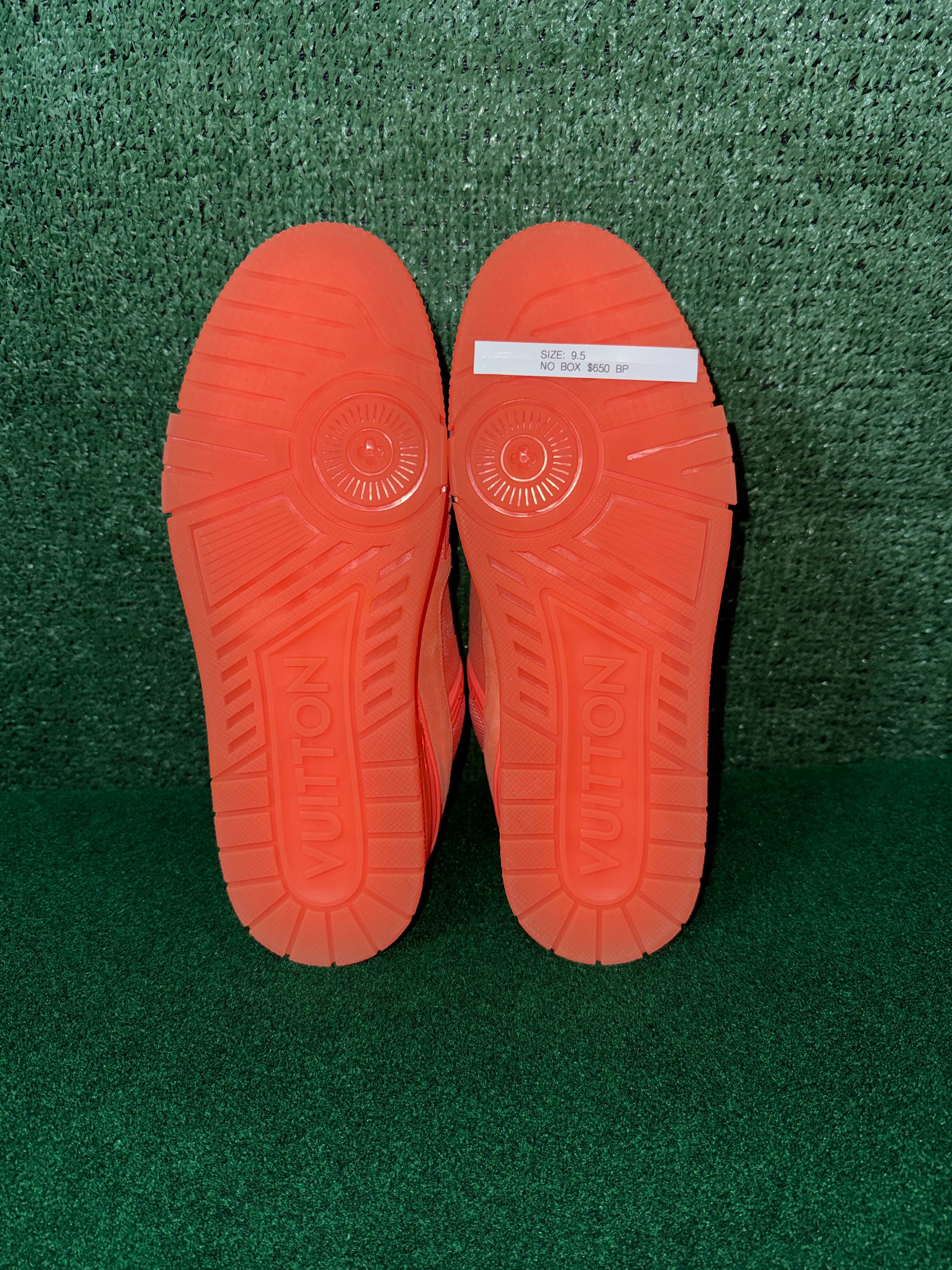LOUIS VUITTON x VIRGIL ABLOH LV TRAINER PEACH