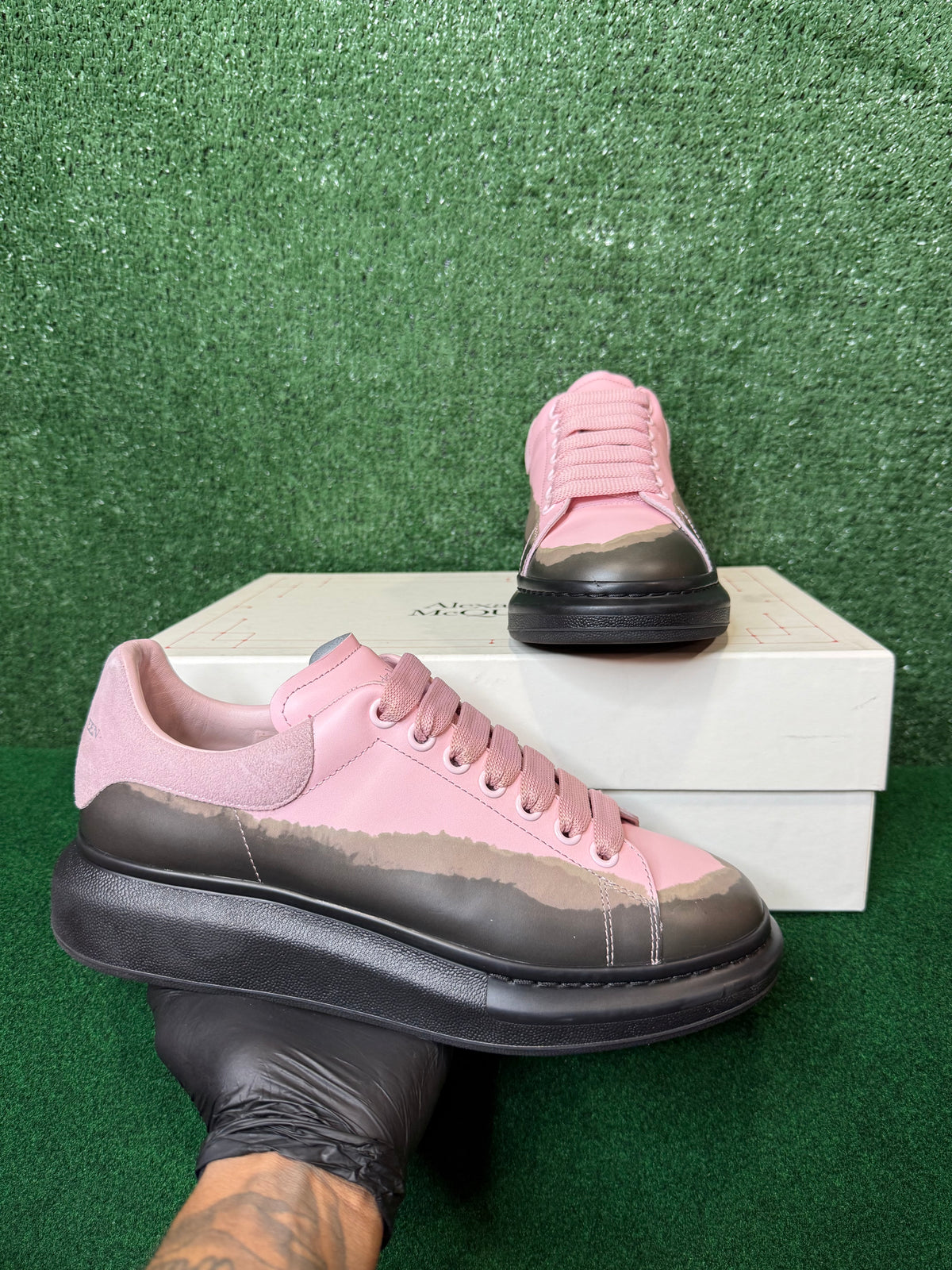 Alexander McQueen oversized sneaker ‘dip dye-rose black’
