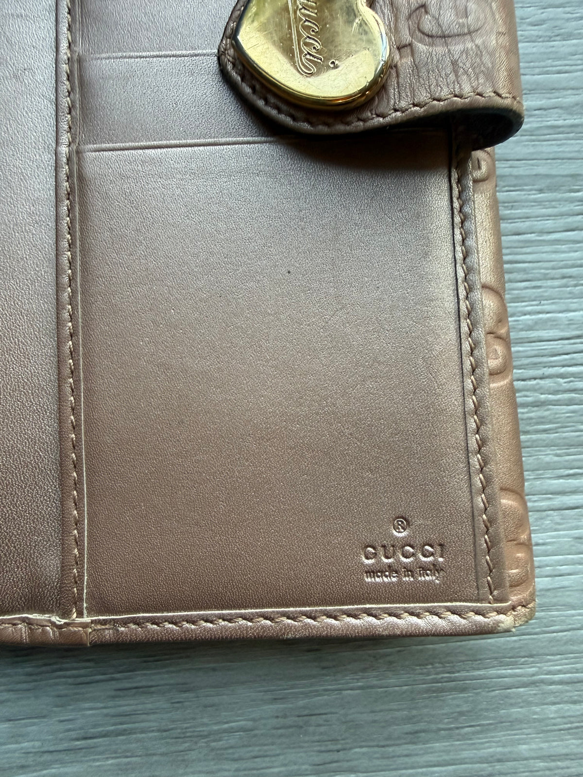 Gucci guccissima leather heart continental wallet