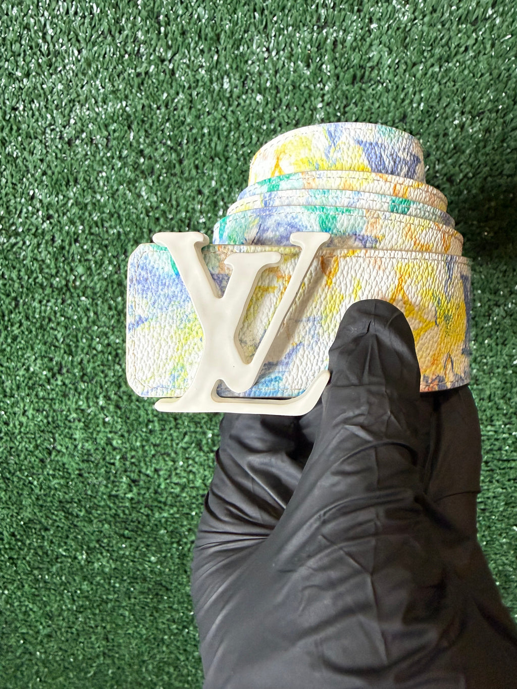 Louis Vuitton 40 mm pastel multicolor Louis Vuitton ceinture LV Shape ‘pastel multicolor’
