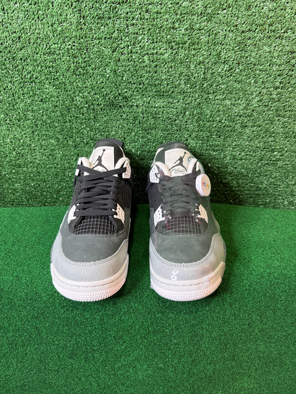 Jordan 4 retro ‘fear’ (2024)