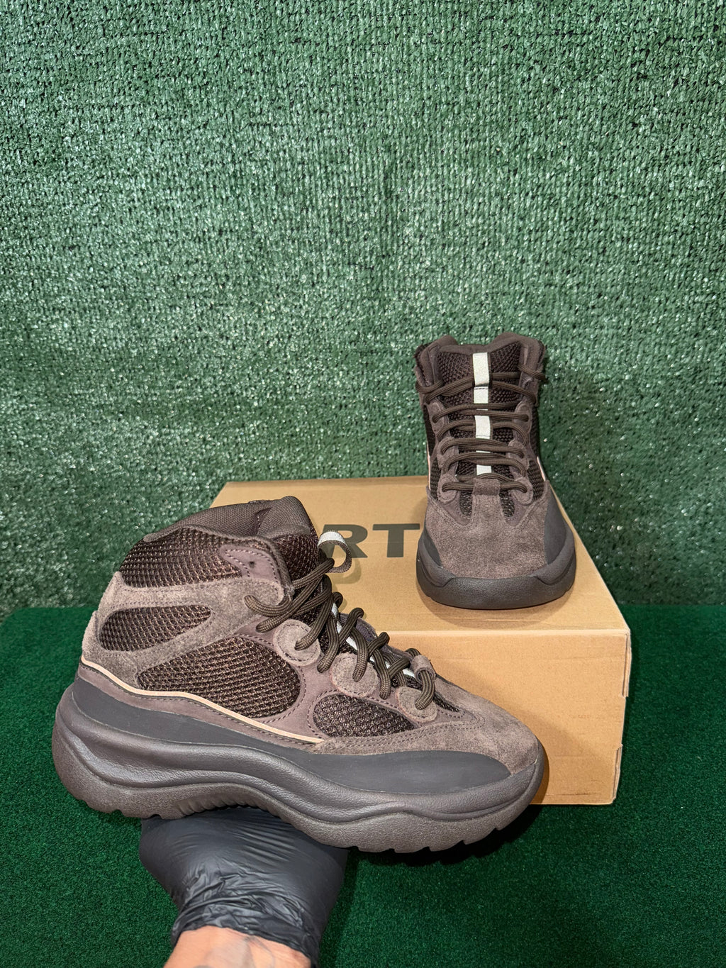 Adidas Yeezy Desert Boot ‘Oil’ 2024