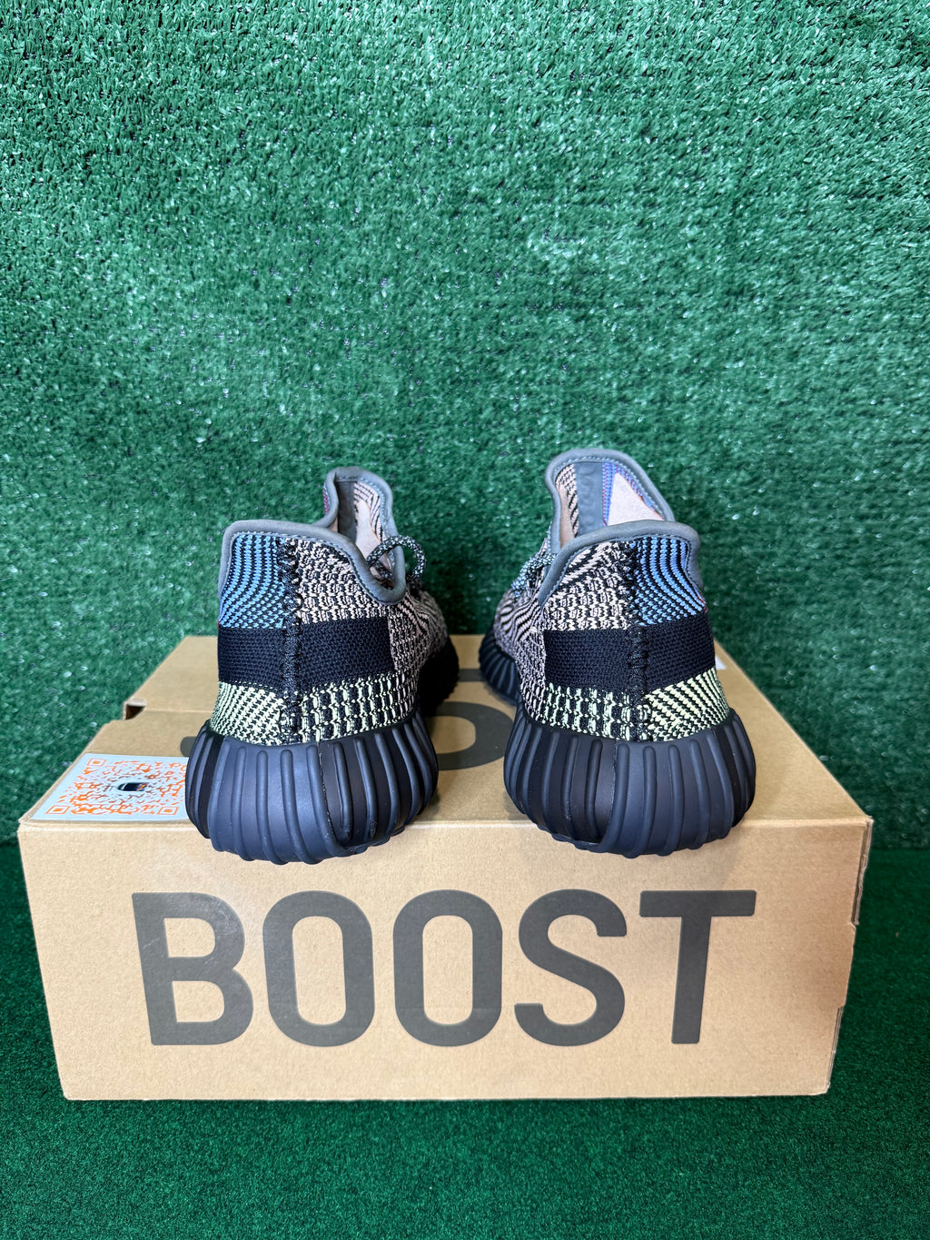 Adidas Yeezy boost 350 v2 “yecheil” (non-reflective)